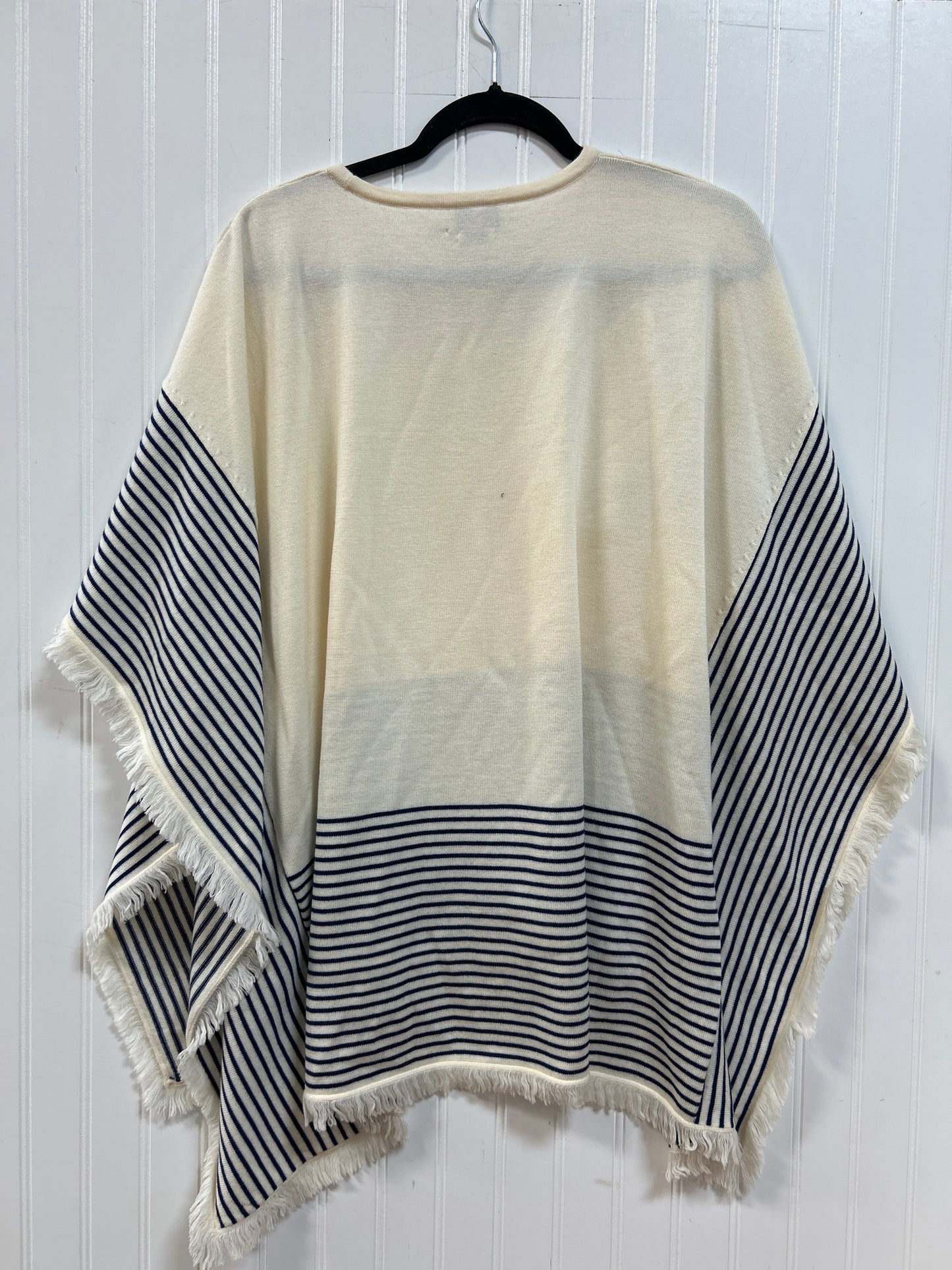 Shawl By Vineyard Vines In Cream, Size:S