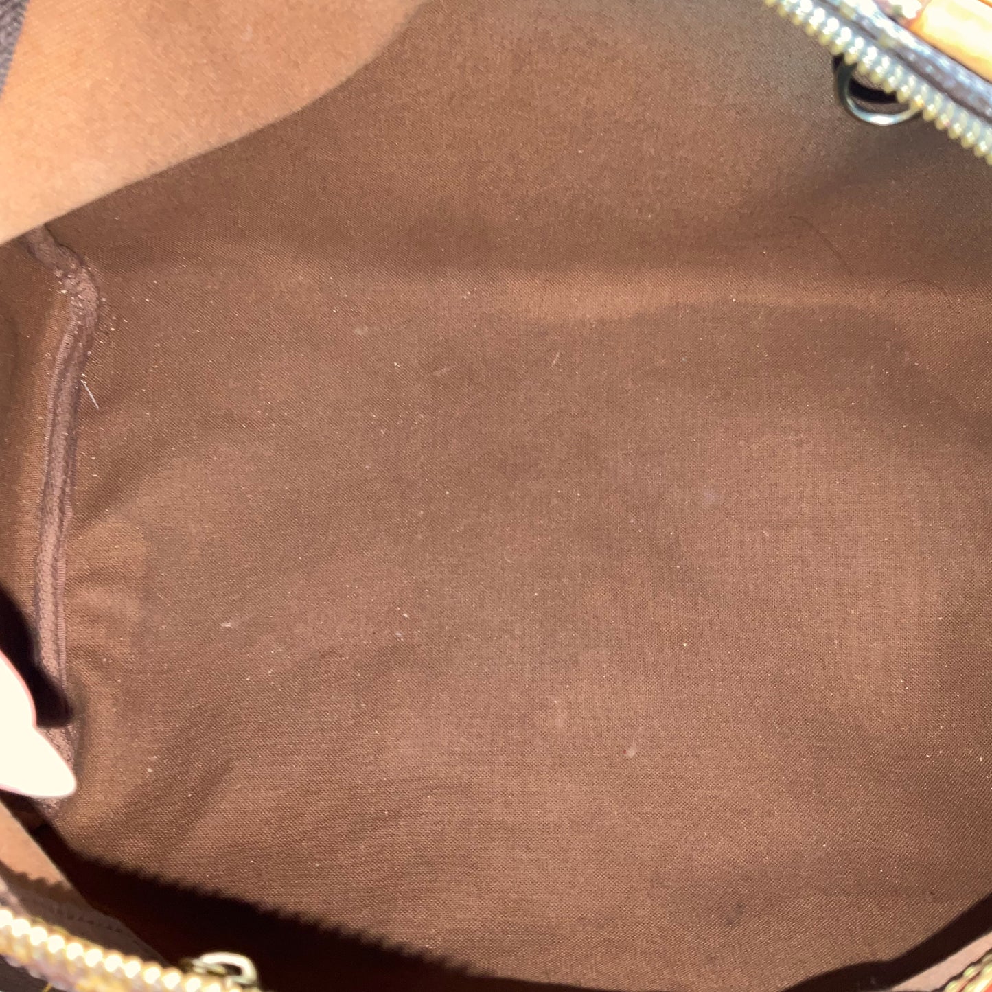 Handbag Luxury Designer By Louis Vuitton, Size: Medium