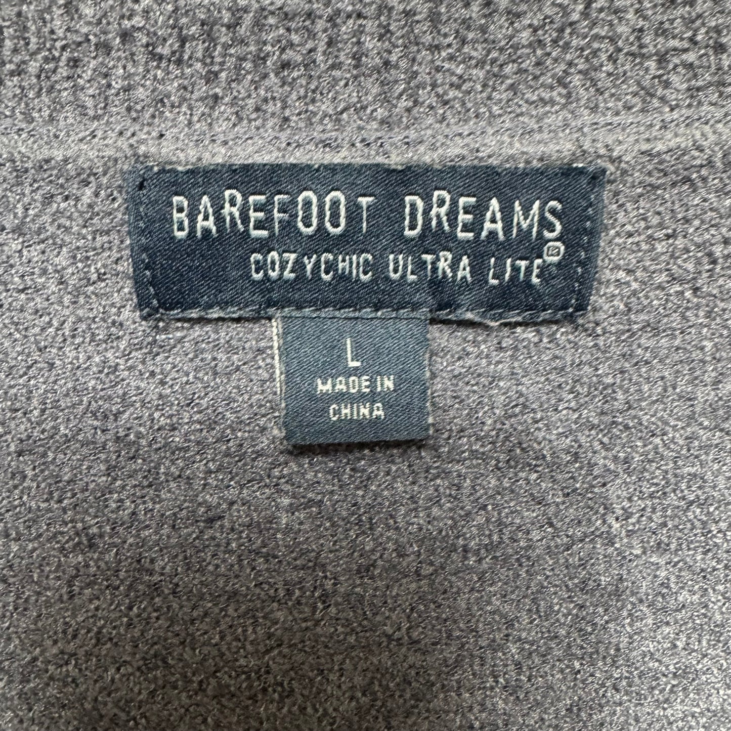 Top Long Sleeve By Barefoot Dreams In Grey, Size: L
