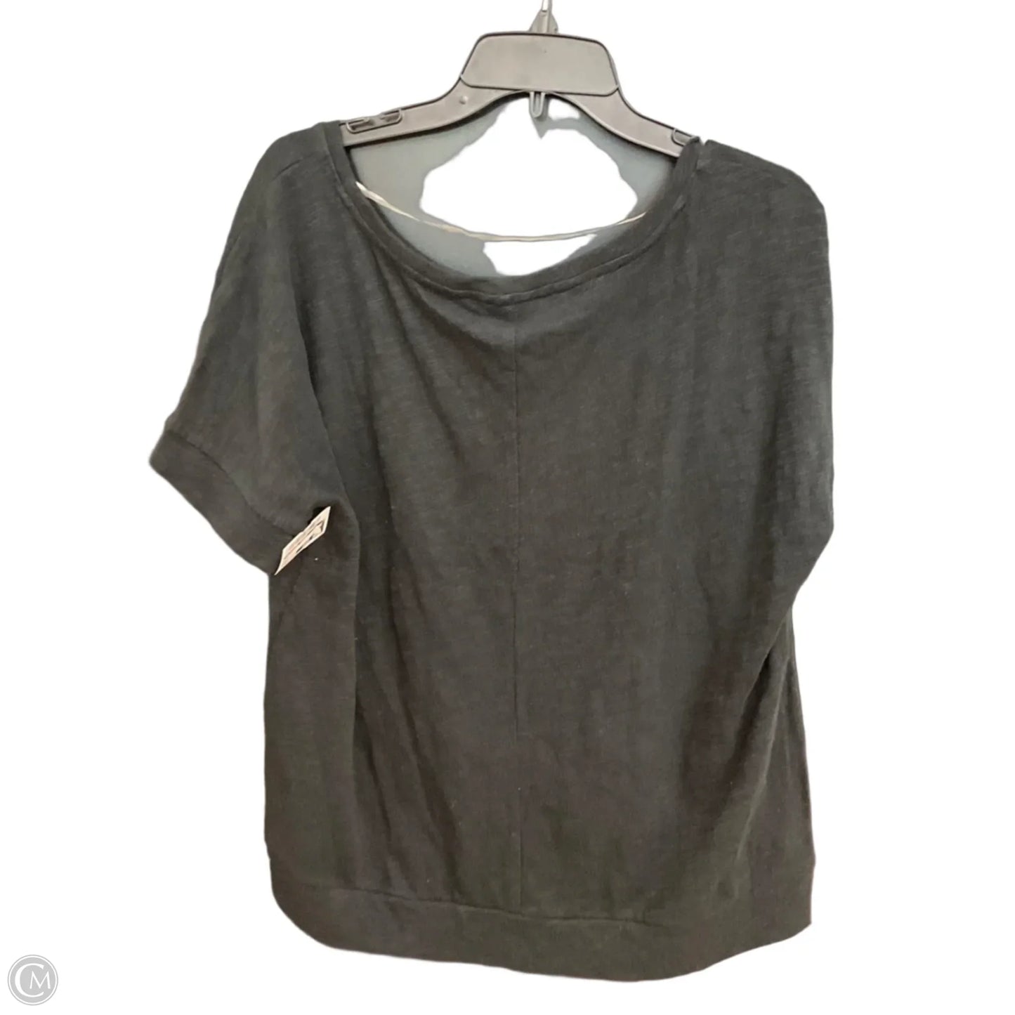 Top Short Sleeve By Universal Thread In Black, Size: L