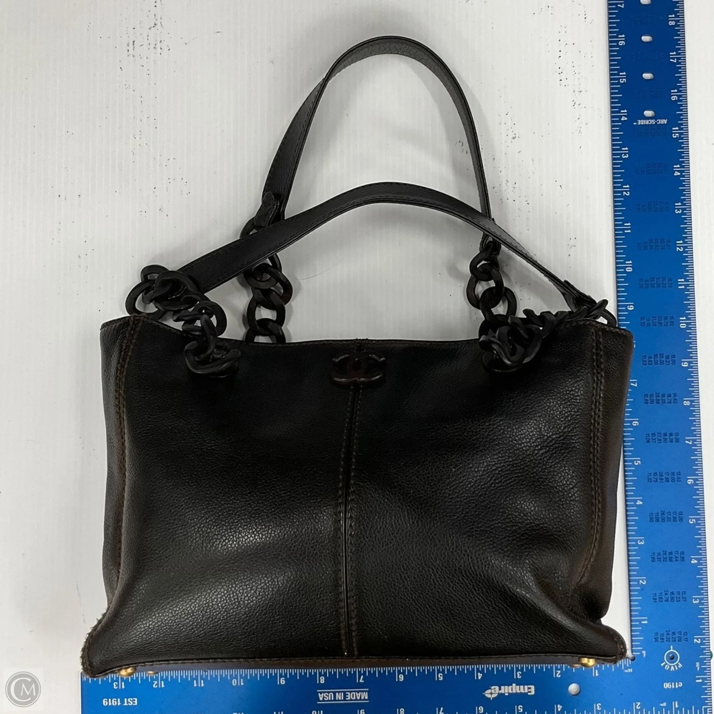 Tote Luxury Designer By Chanel, Size: Medium