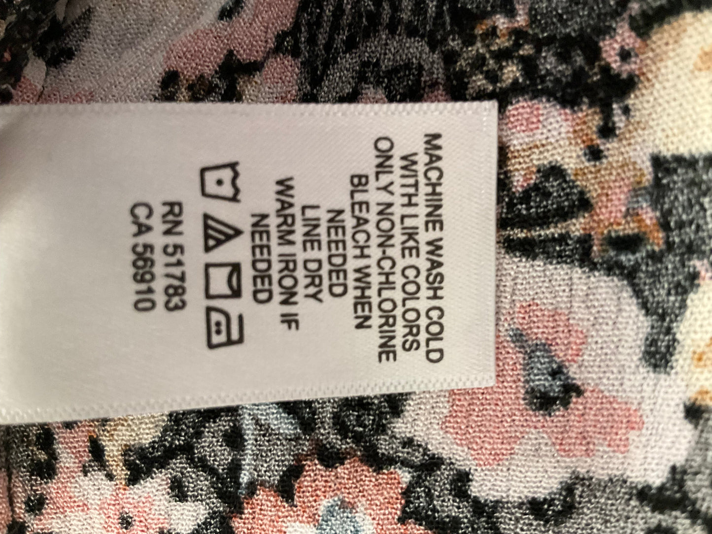 Top Short Sleeve By Maurices Size: Xl