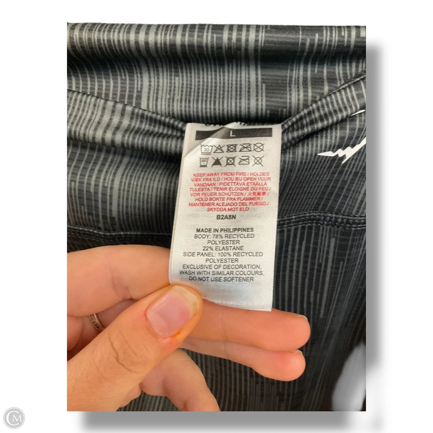 Athletic Leggings By Gym Shark In Grey, Size: L