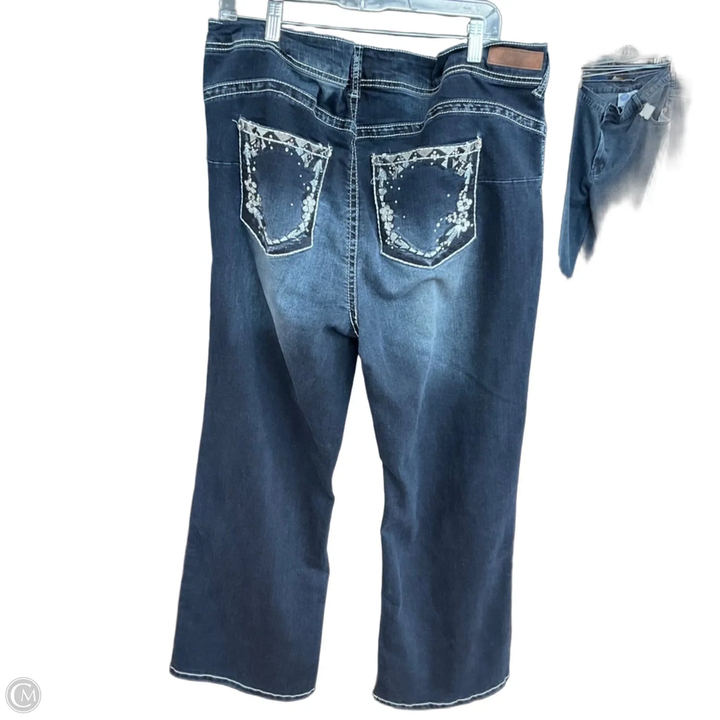 Jeans Flared By Wallflower In Blue, Size: 22