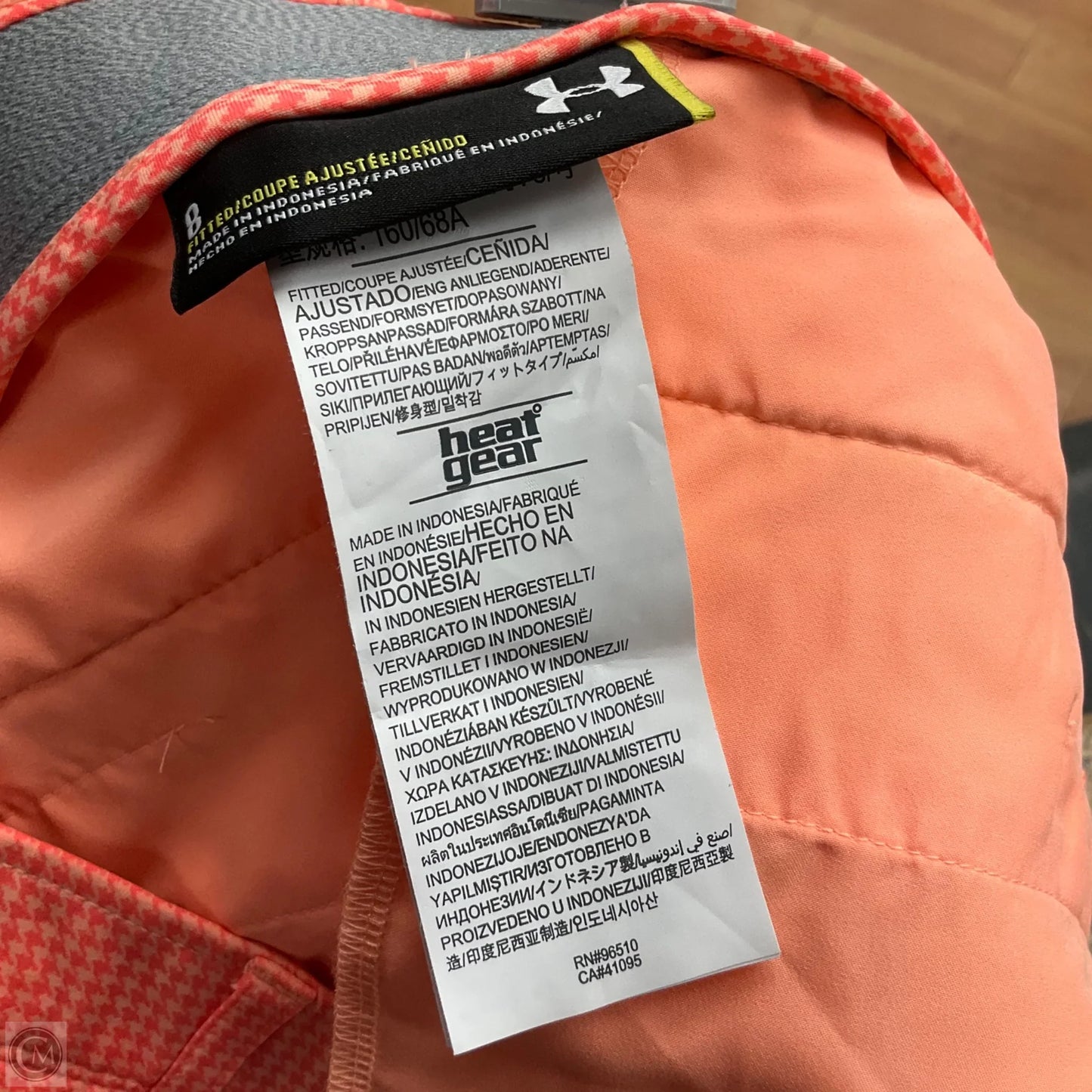 Athletic Shorts By Under Armour In Orange, Size: M