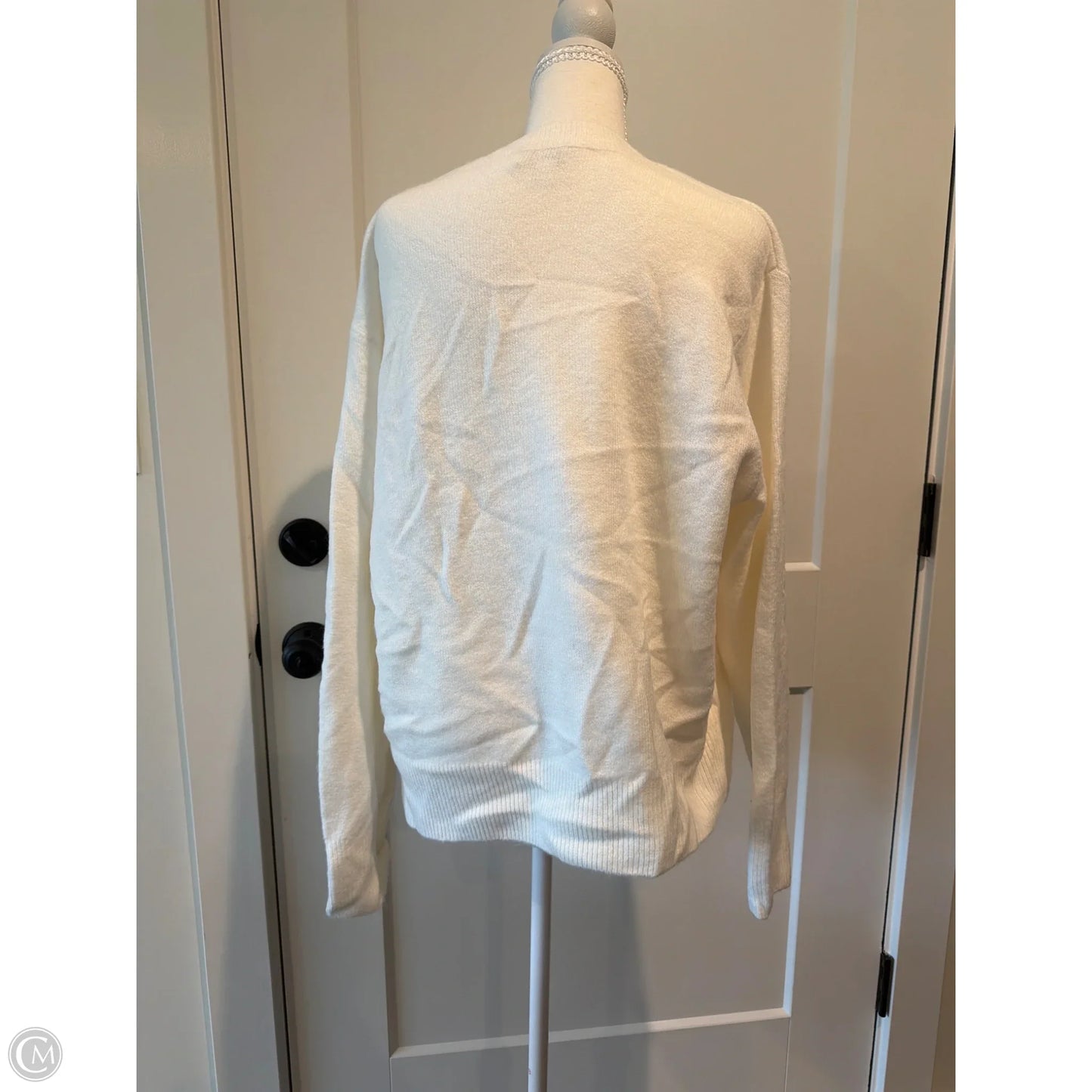 Sweater By Cece In White, Size: Xl