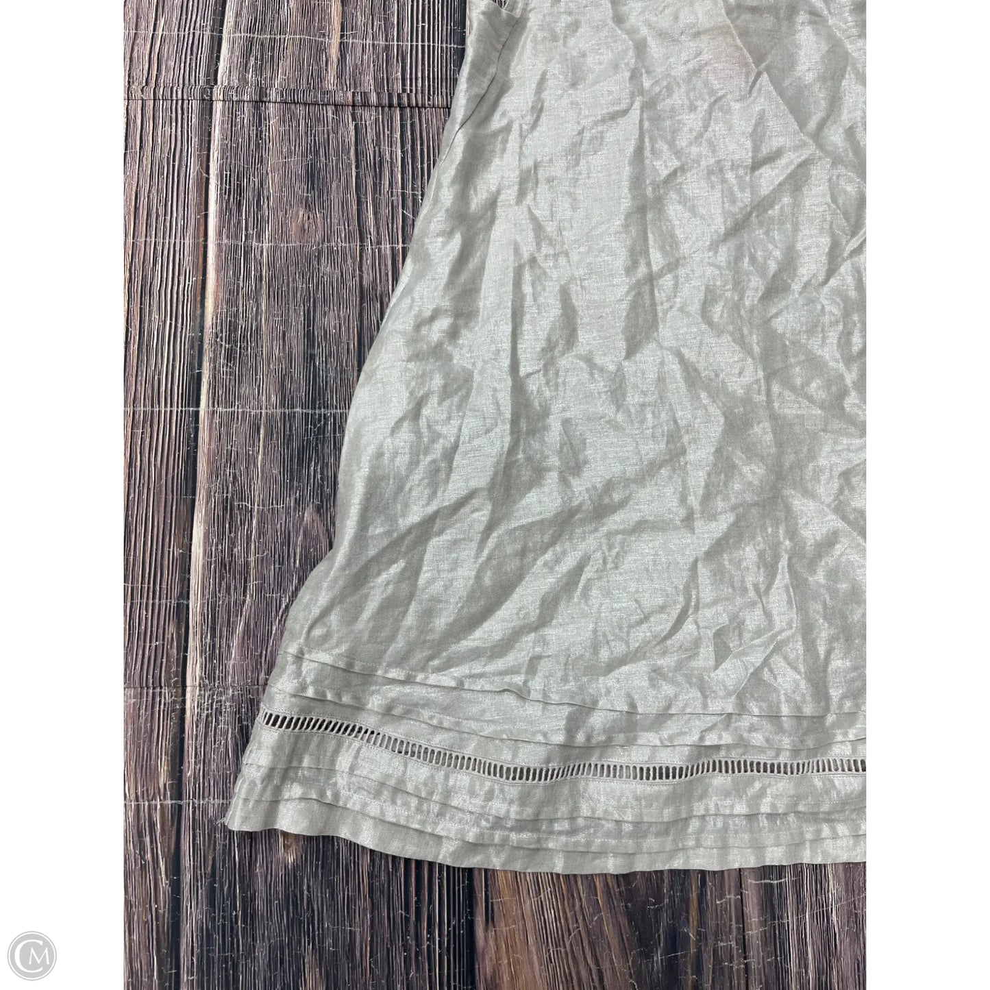 Dress Casual Short By C And C In Silver, Size: Xs