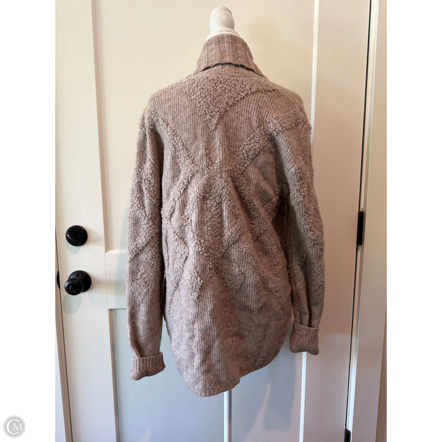 Sweater Cardigan By Clothes Mentor In Tan, Size: L