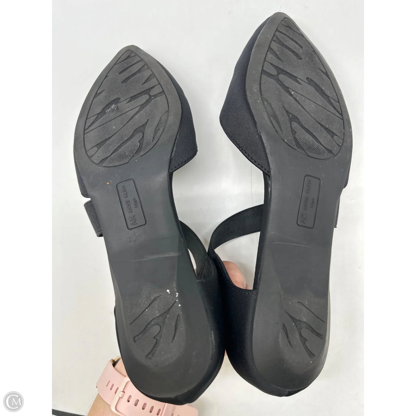 Shoes Flats By Anne Klein In Black, Size: 9
