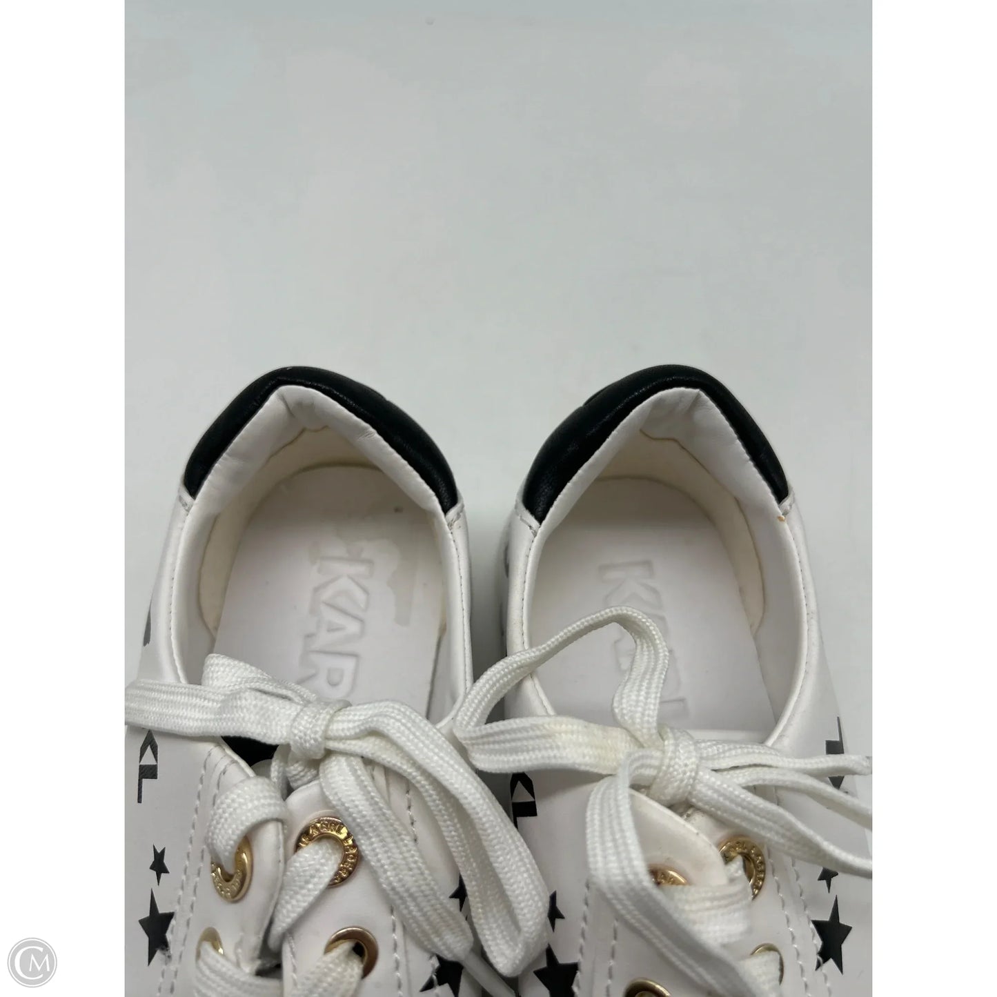 Shoes Designer By Karl Lagerfeld In White, Size: 7.5