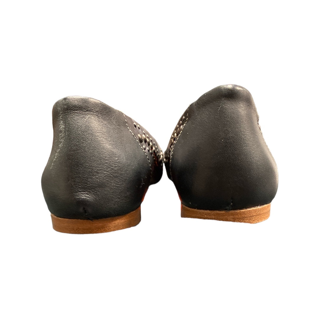 Shoes Designer By Freebird Size: 8