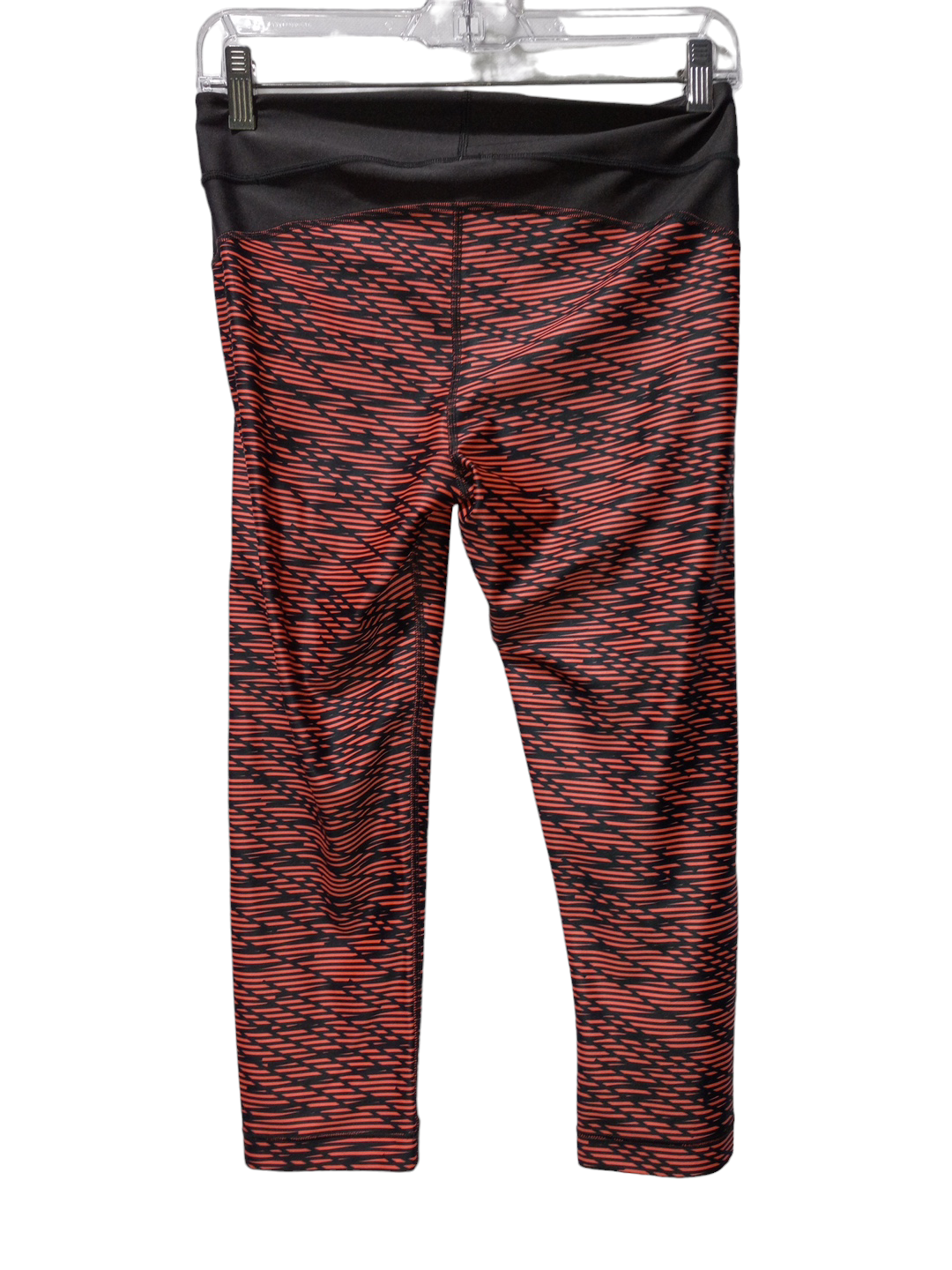 Athletic Capris By Under Armour Size: M