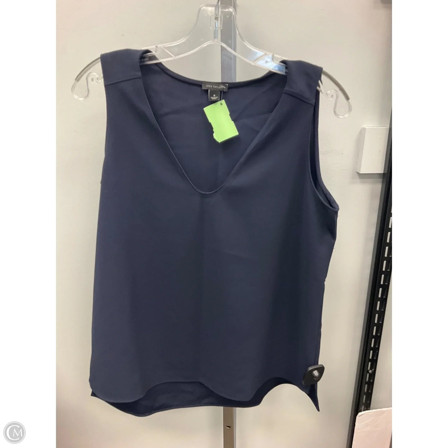 Top Sleeveless Basic By Ann Taylor In Navy, Size: S