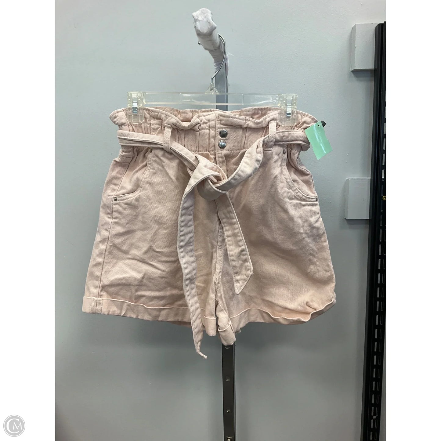 Shorts By H&m In Peach, Size: 6