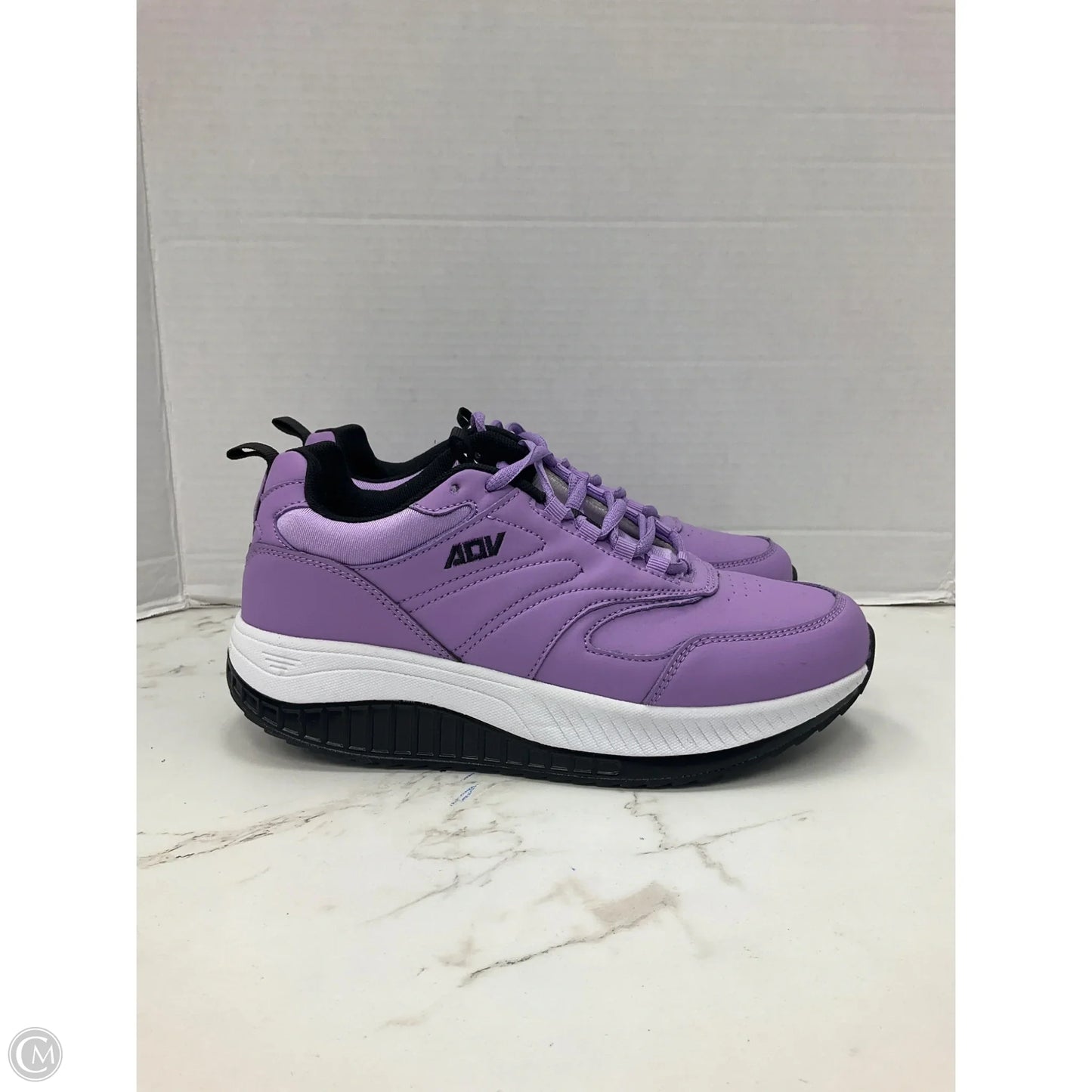 Shoes Athletic By Clothes Mentor In Purple, Size: 8.5