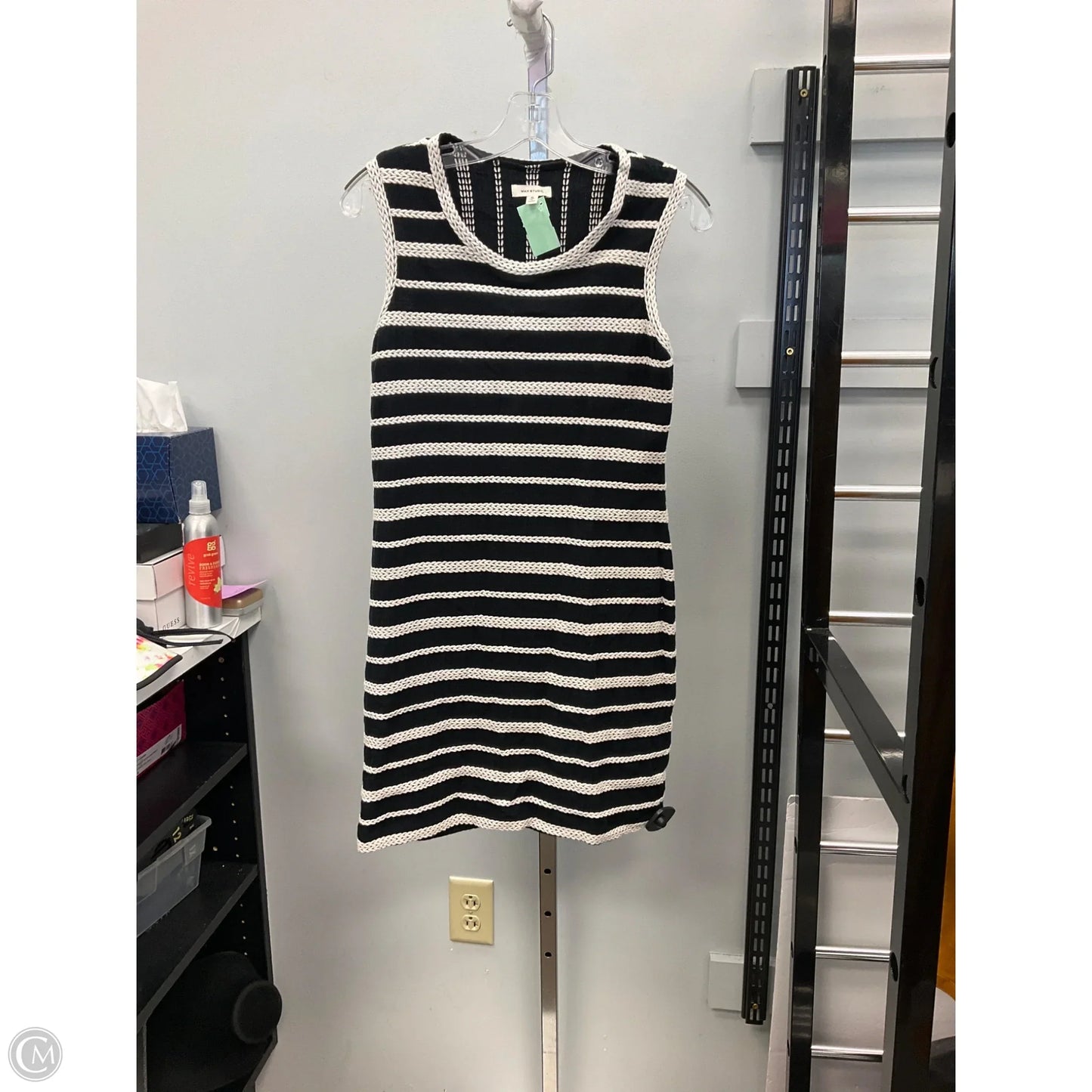 Dress Casual Short By Max Studio In Black & White, Size: M