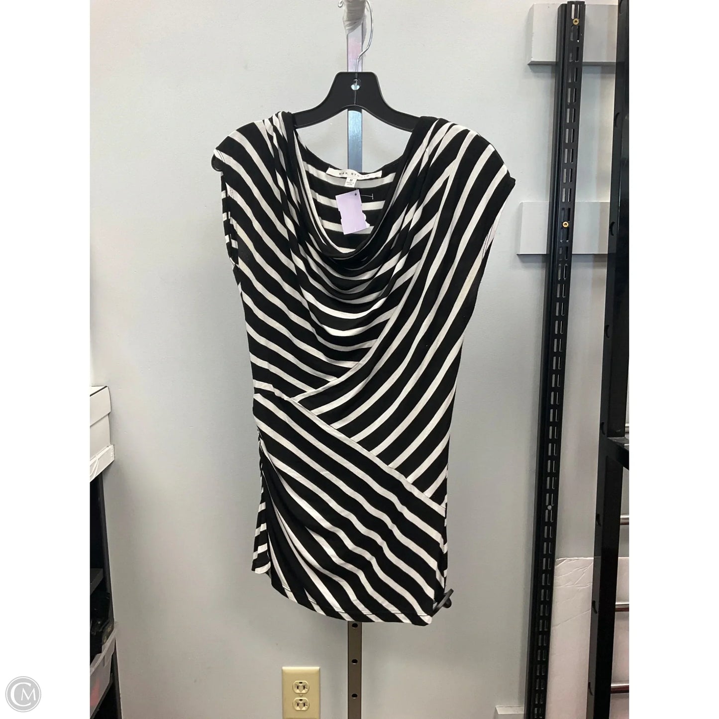 Top Short Sleeve By Max Studio In Striped Pattern, Size: M