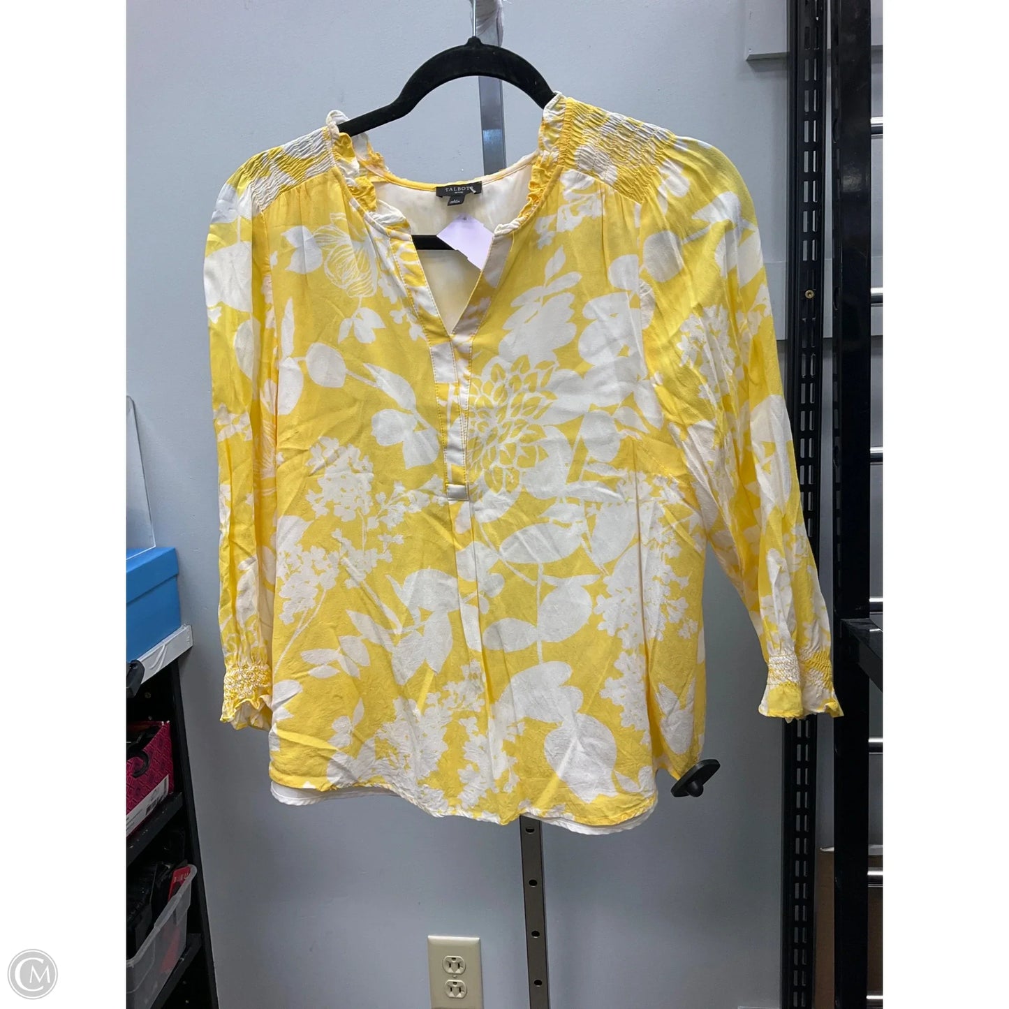 Top Sleeveless By Talbots In Yellow, Size: Lp