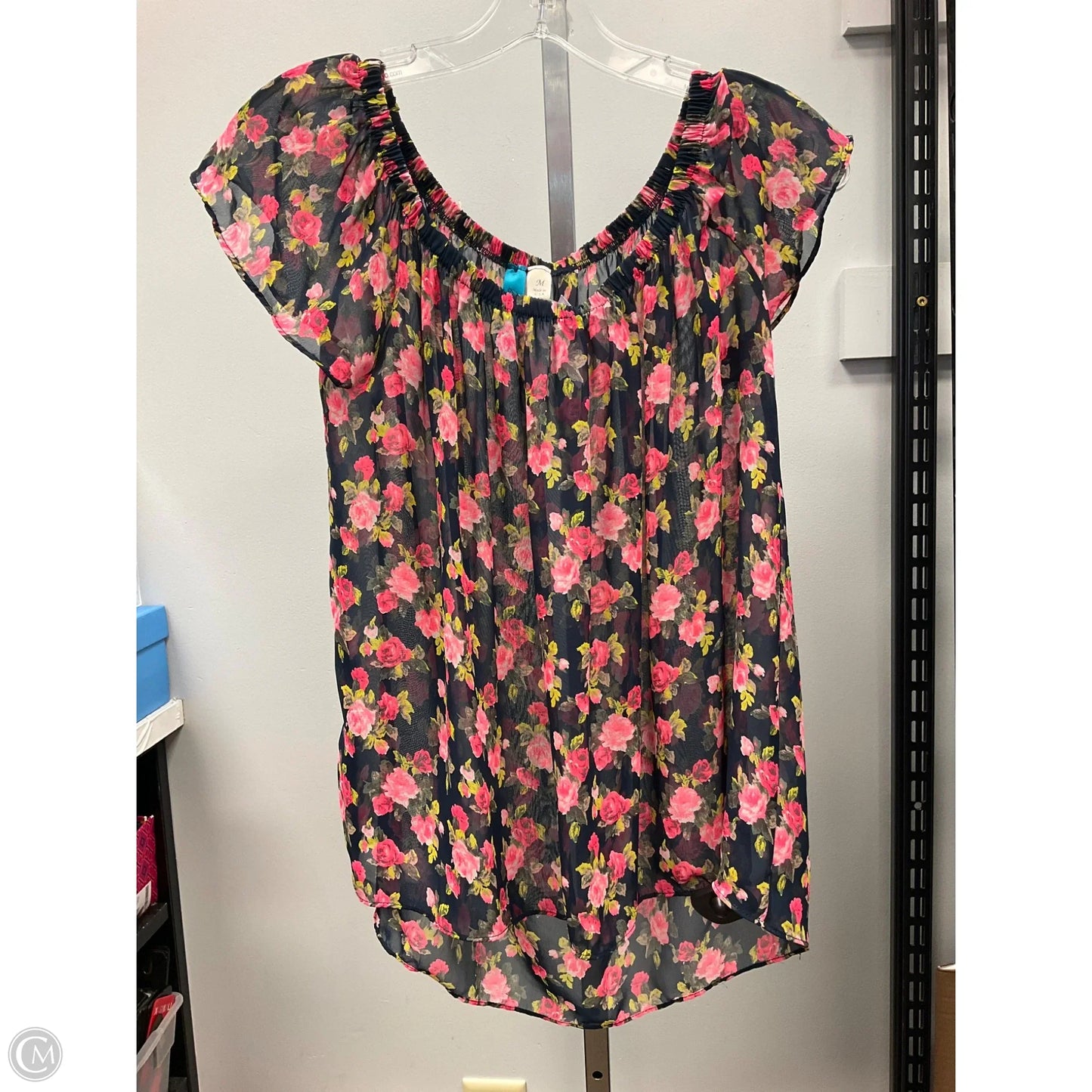 Top Short Sleeve By Buttons In Floral Print, Size: M