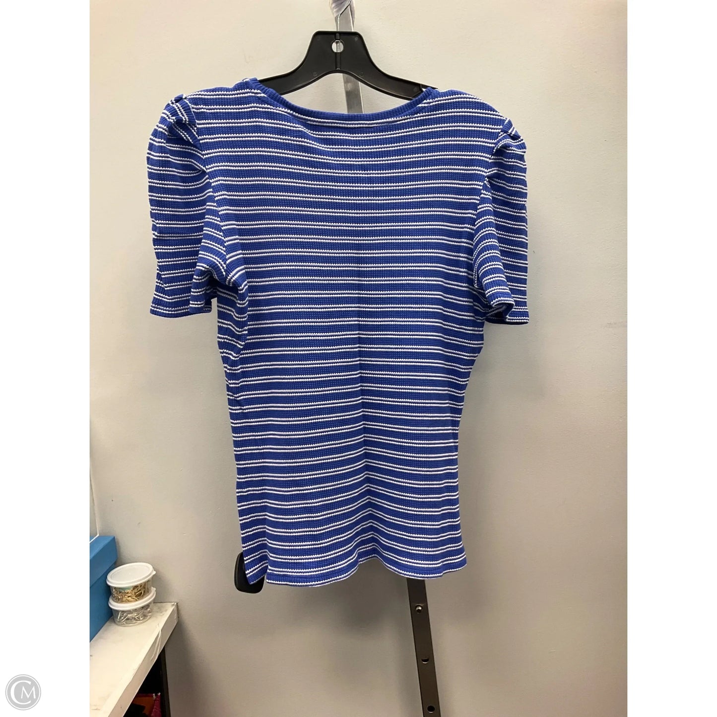 Top Short Sleeve By Cyrus In Blue, Size: L