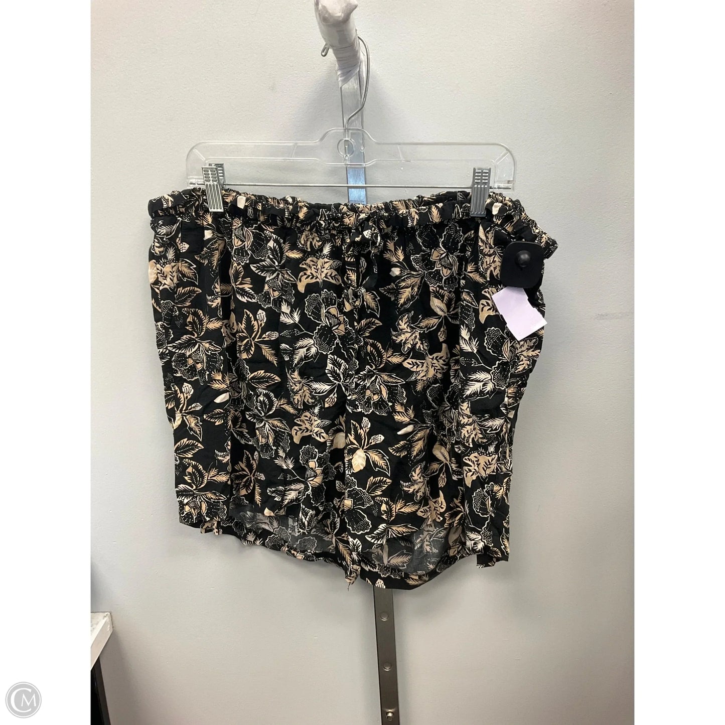 Shorts By Old Navy In Black & Tan, Size: 2x