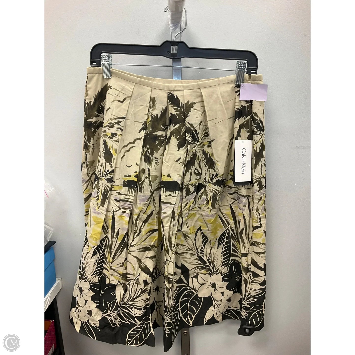 Skirt Mini & Short By Calvin Klein In Brown, Size: 8