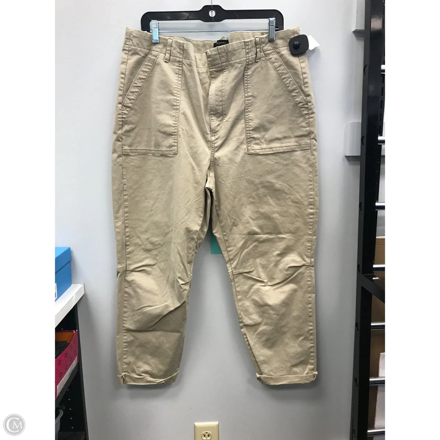 Pants Cargo & Utility By Banana Republic In Beige, Size: 18