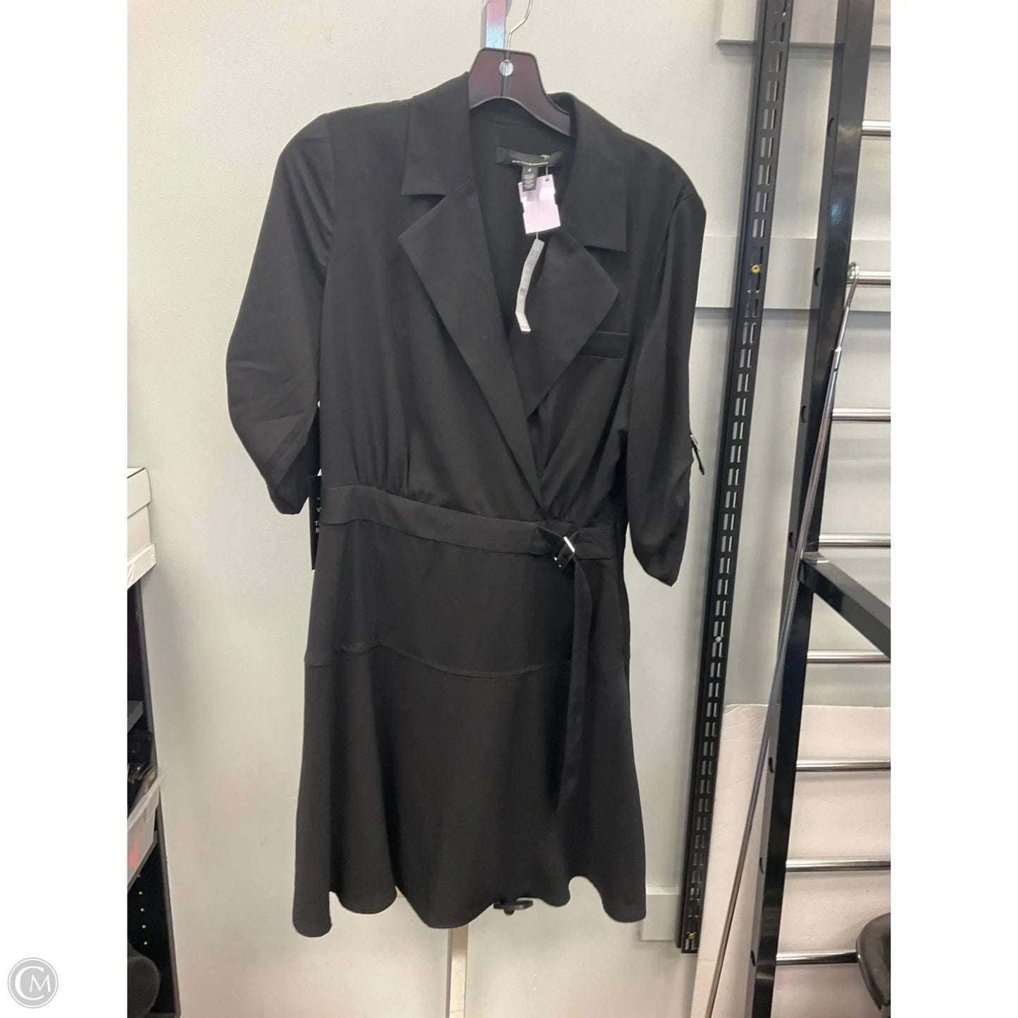 Dress Casual Short By White House Black Market In Black, Size: 6