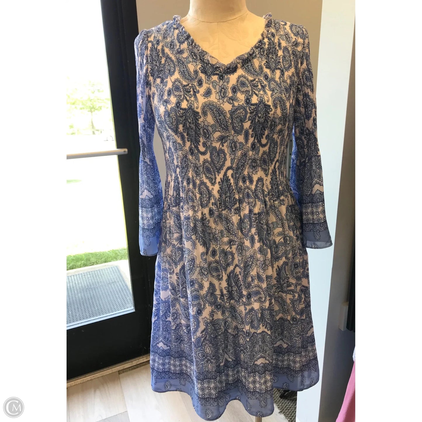 Dress Casual Short By Emma And Michele In Blue & White, Size: S