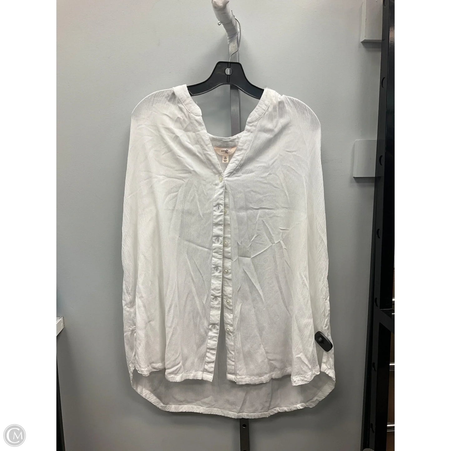 Top Long Sleeve By Terra & Sky In White, Size: Xl
