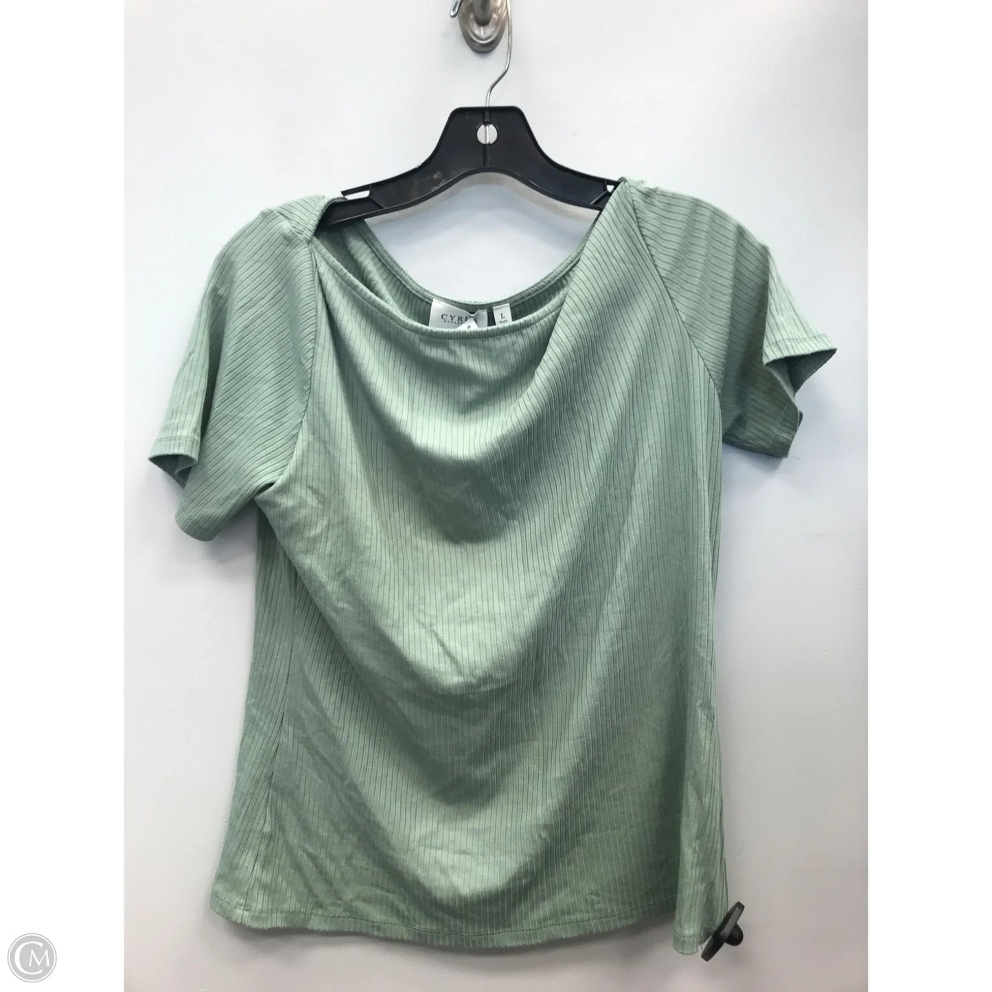 Top Short Sleeve By Cyrus In Green, Size: L