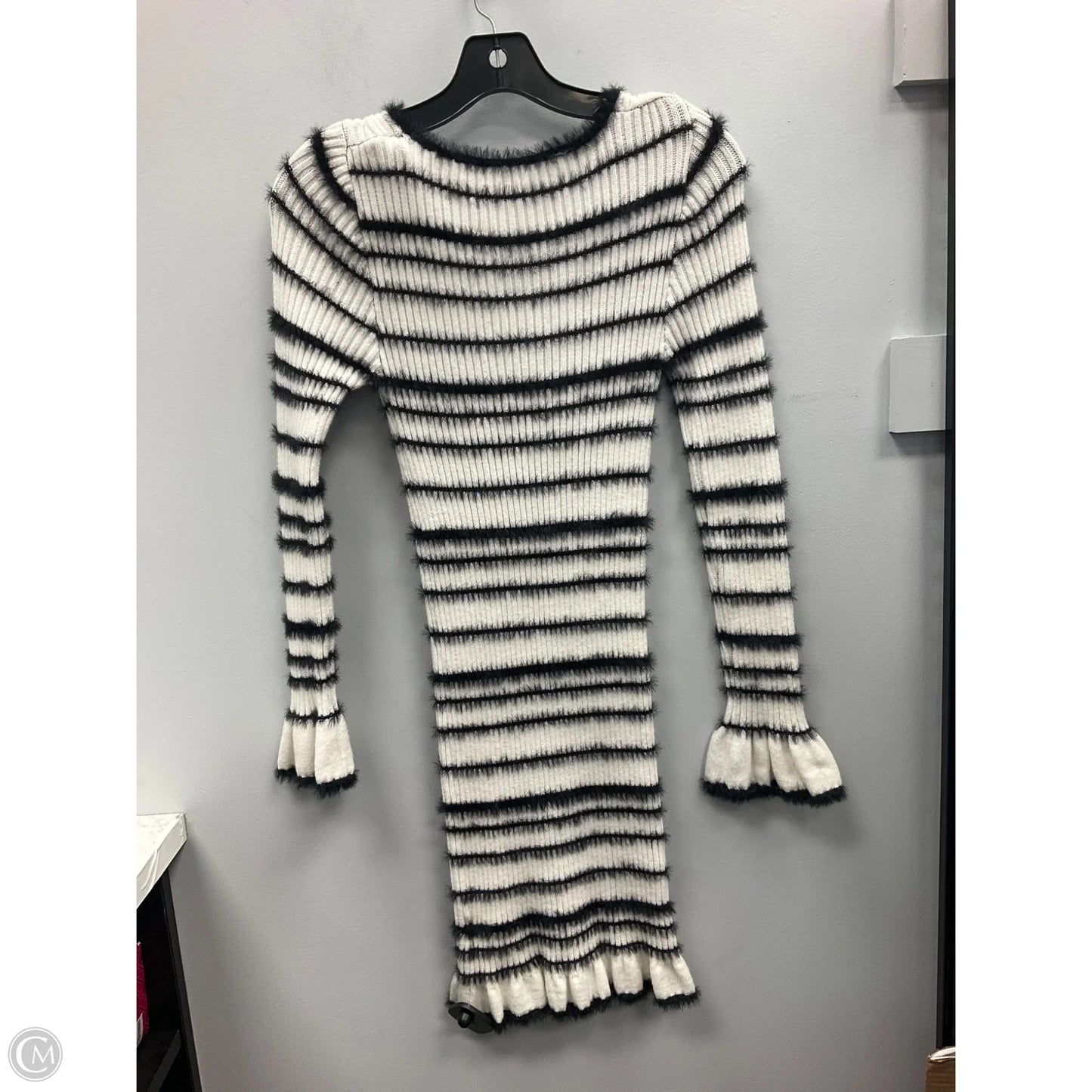 Dress Sweater By Shein In Striped Pattern, Size: 4