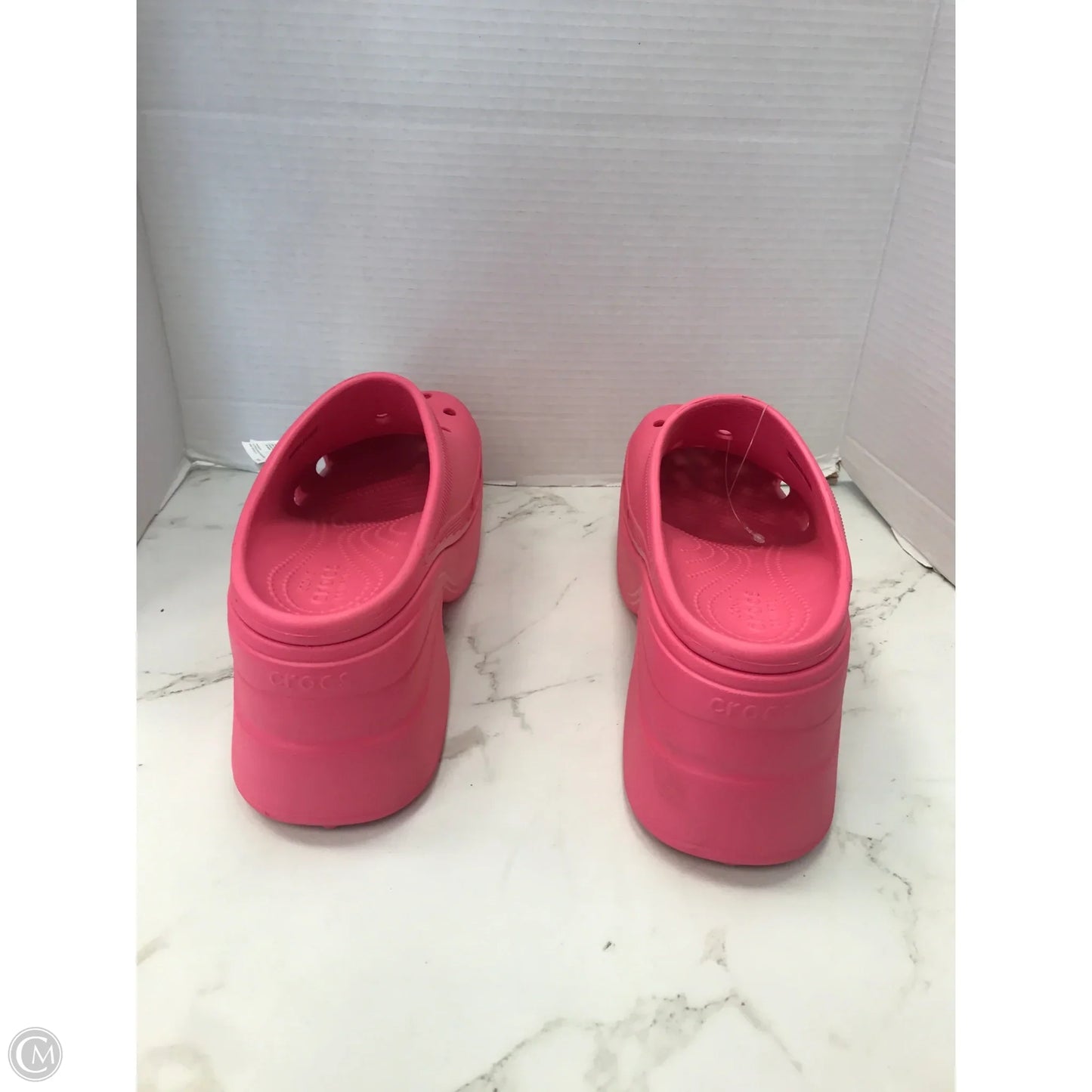 Shoes Heels Block By Crocs In Pink, Size: 12