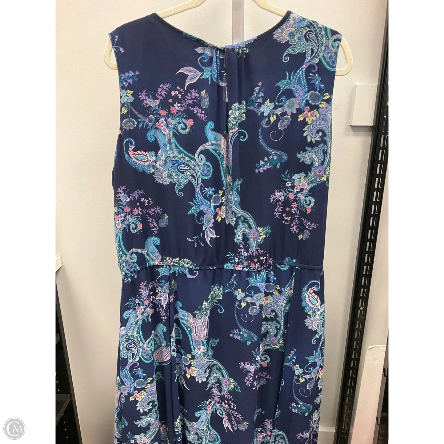 Top Short Sleeve By Rose And Olive In Cream, Size: 2x