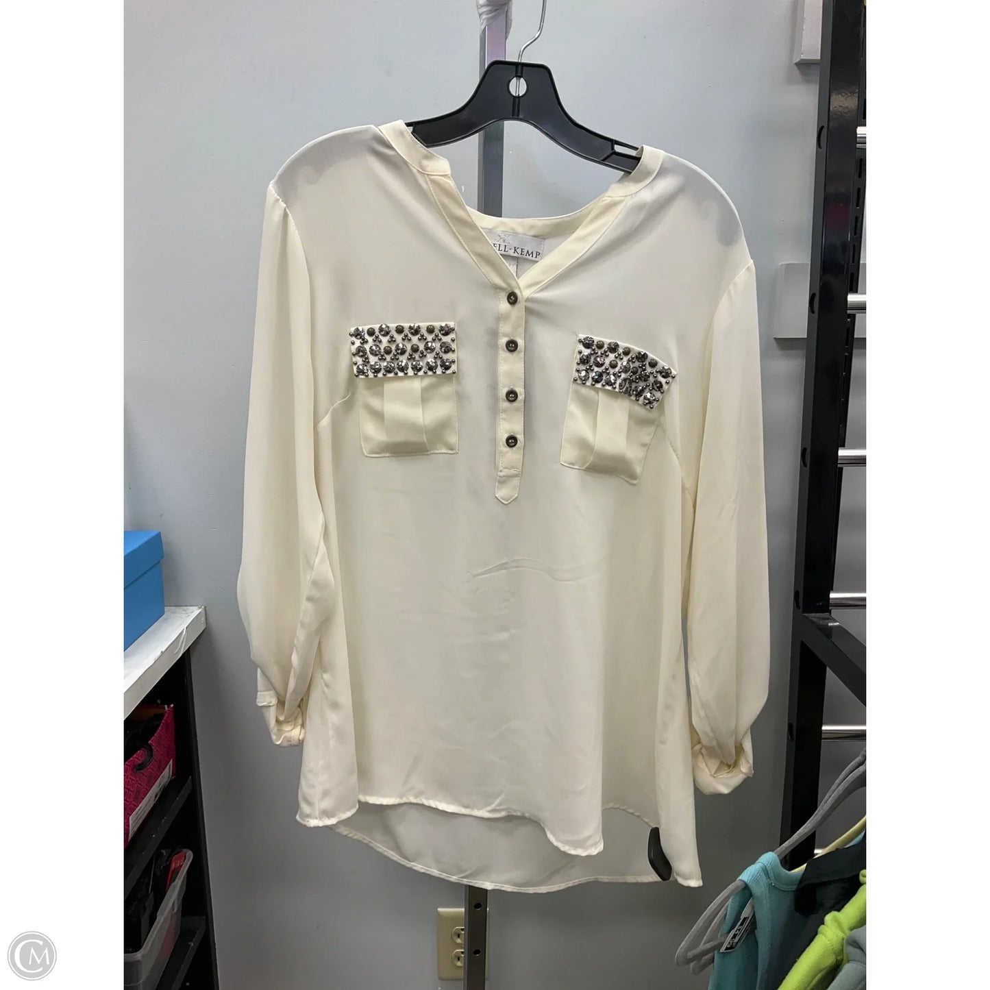 Top Long Sleeve By Cmc In Cream, Size: L