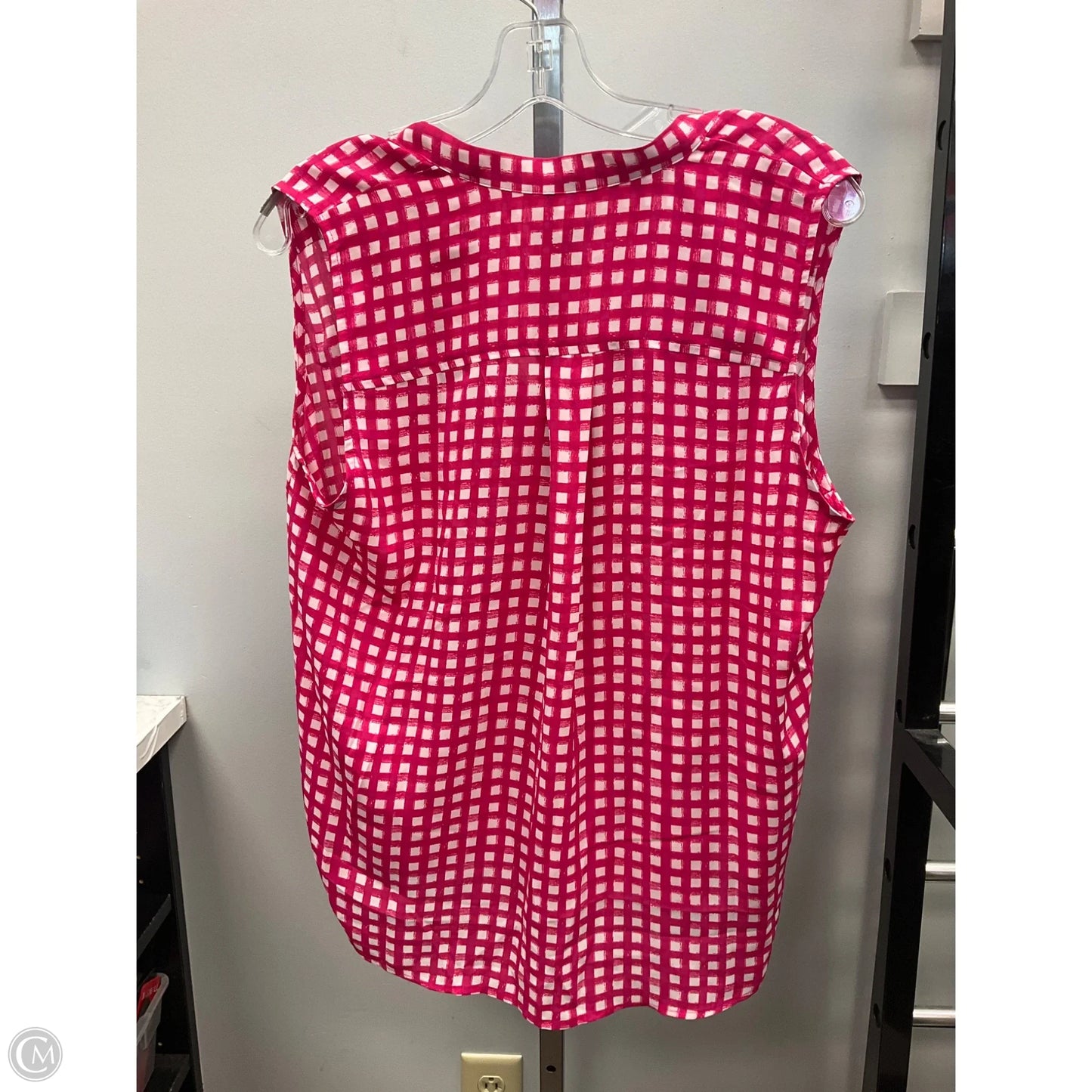 Top Sleeveless By Ann Taylor In Checkered Pattern, Size: M
