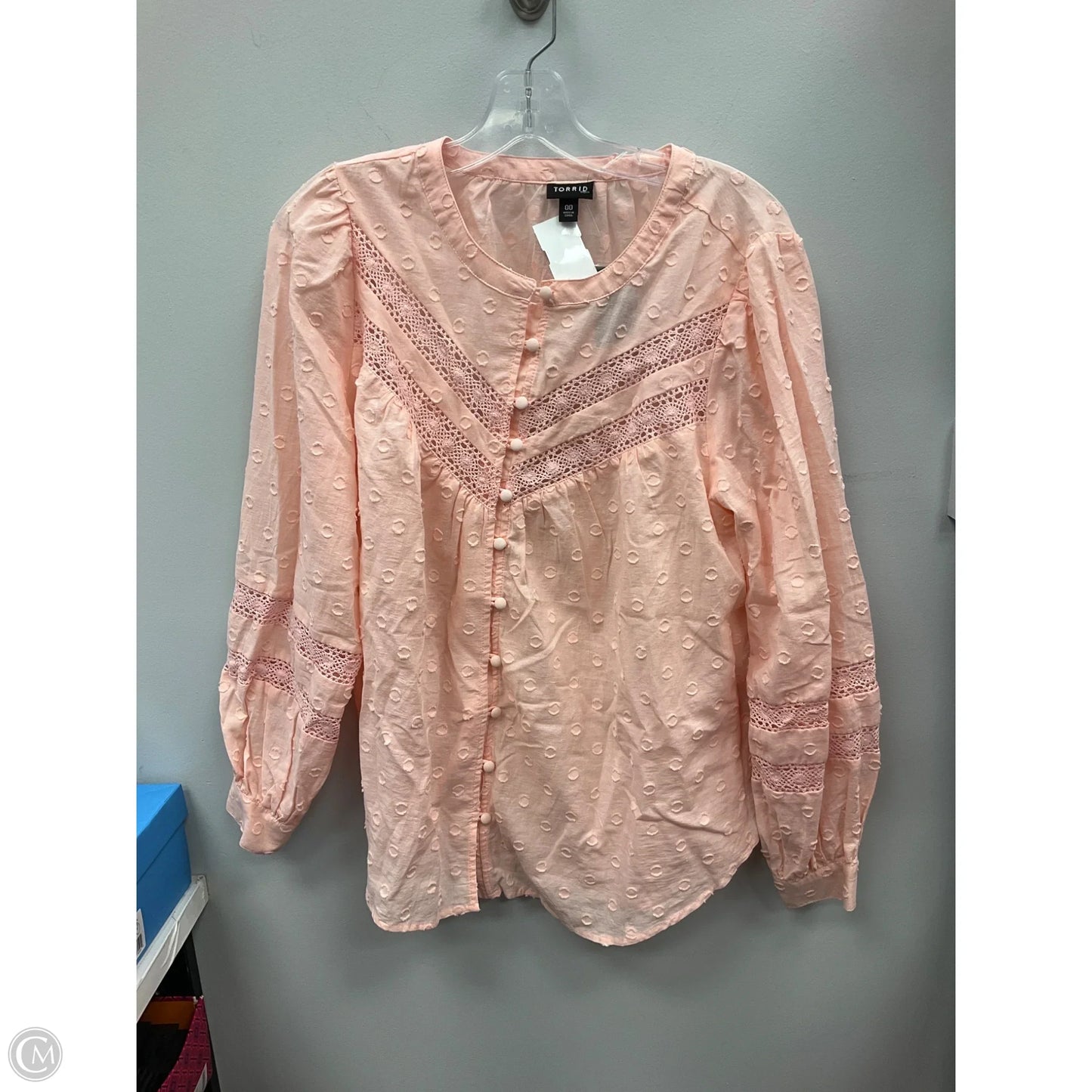 Top Long Sleeve By Torrid In Pink, Size: L