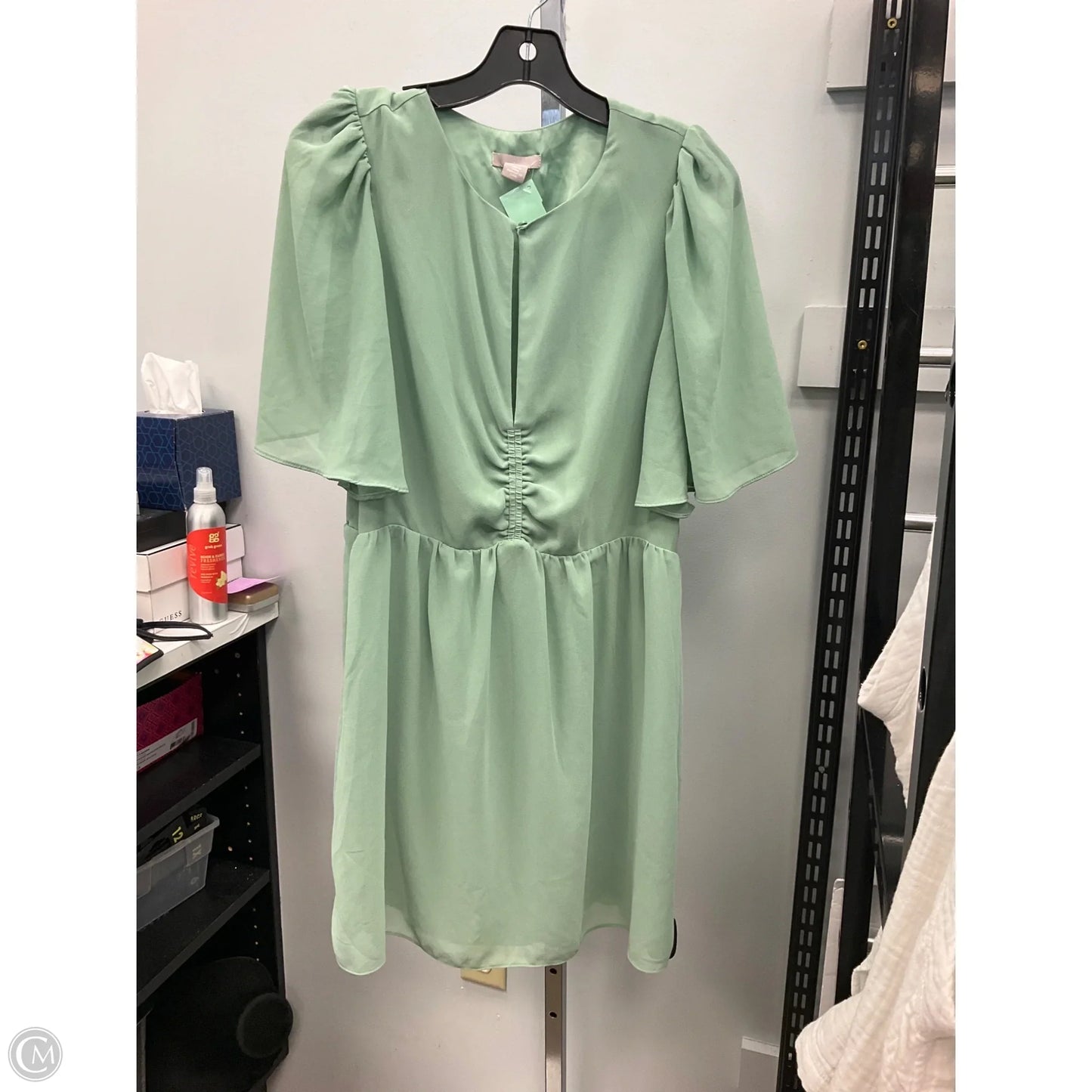 Dress Casual Short By H&m In Green, Size: L