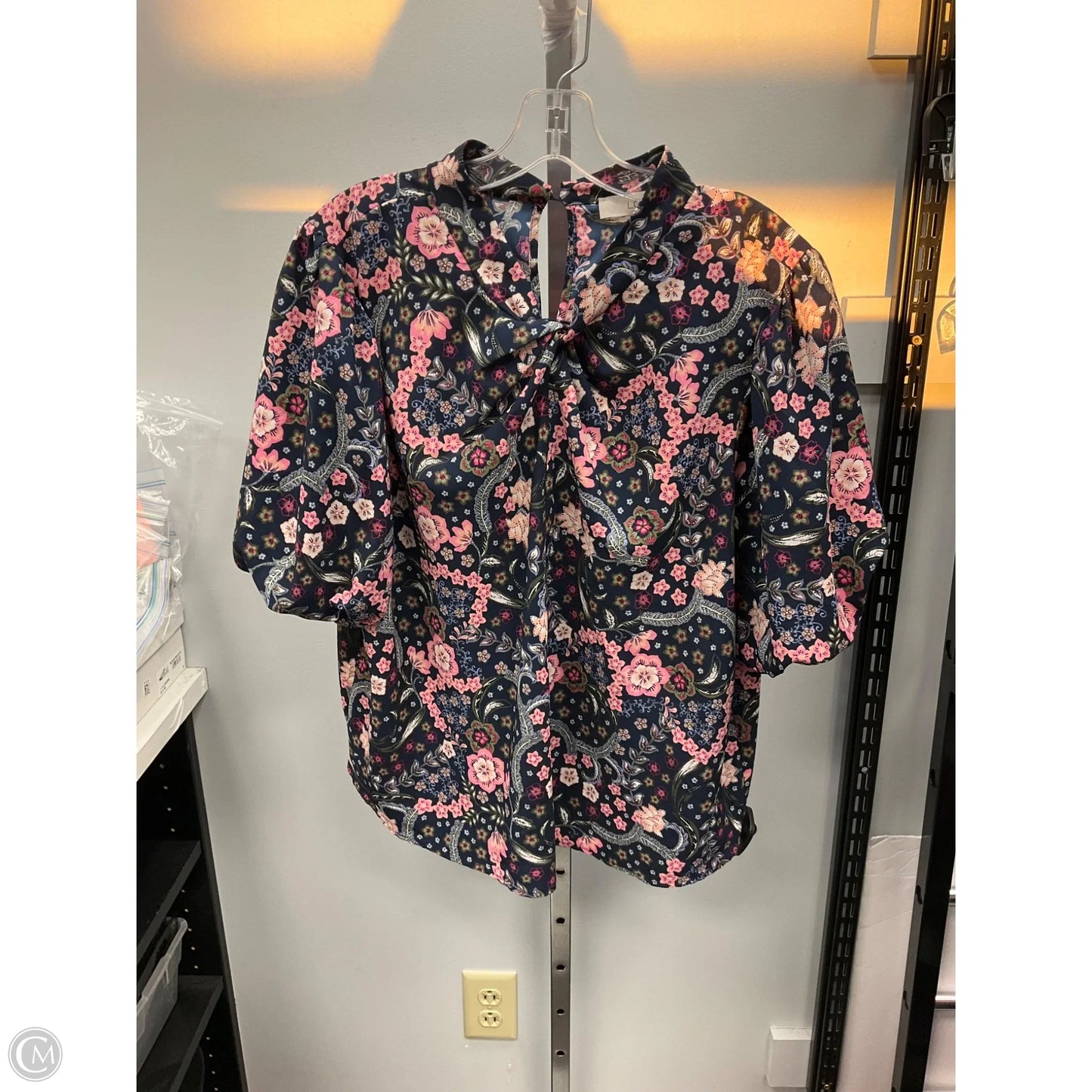 Top Short Sleeve By Loft In Floral Print, Size: Xl