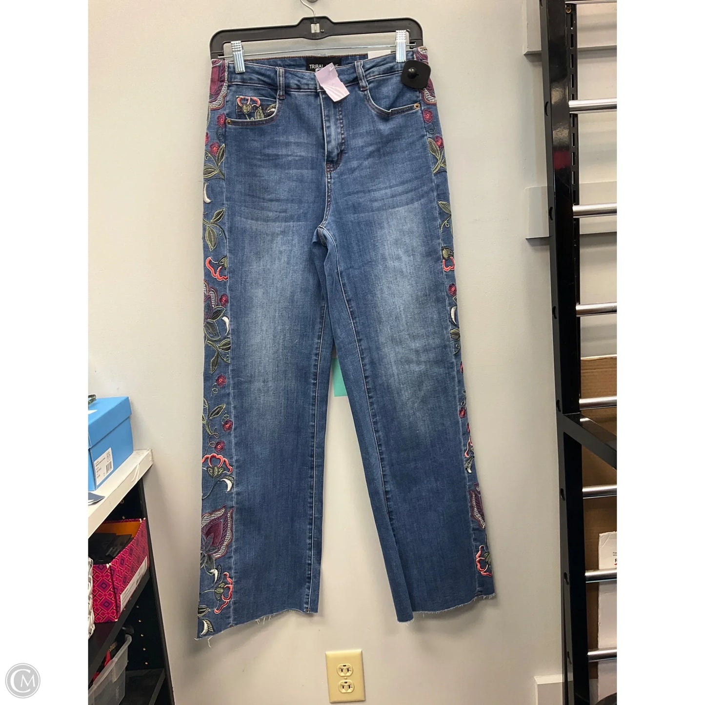 Jeans Wide Leg By Tribal In Blue Denim, Size: 4