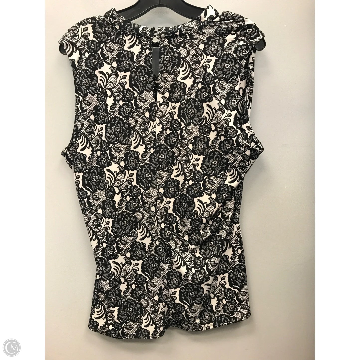 Top Sleeveless By White House Black Market In Black & White, Size: Xl