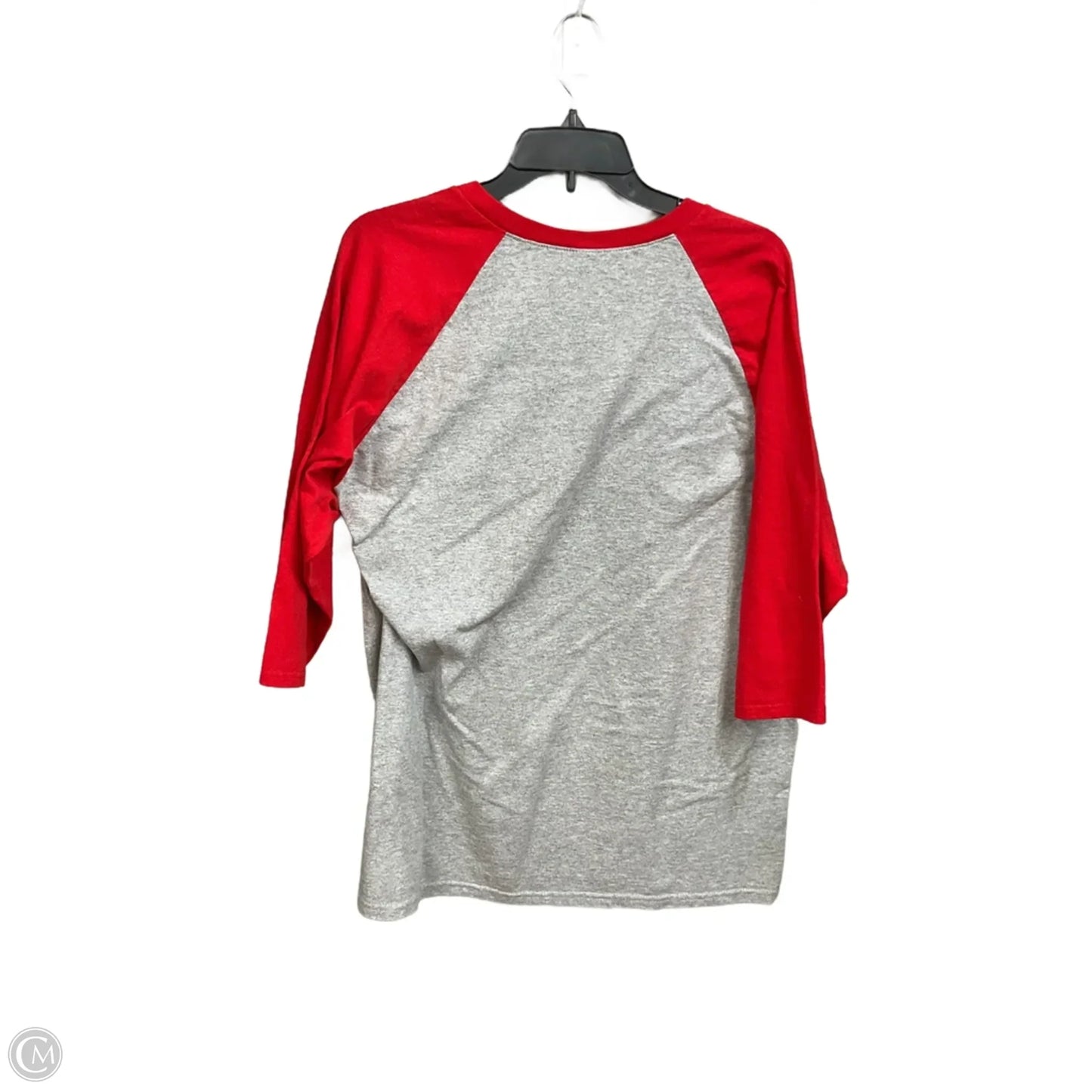 Top 3/4 Sleeve By Gildan In Green & Red, Size: Xl