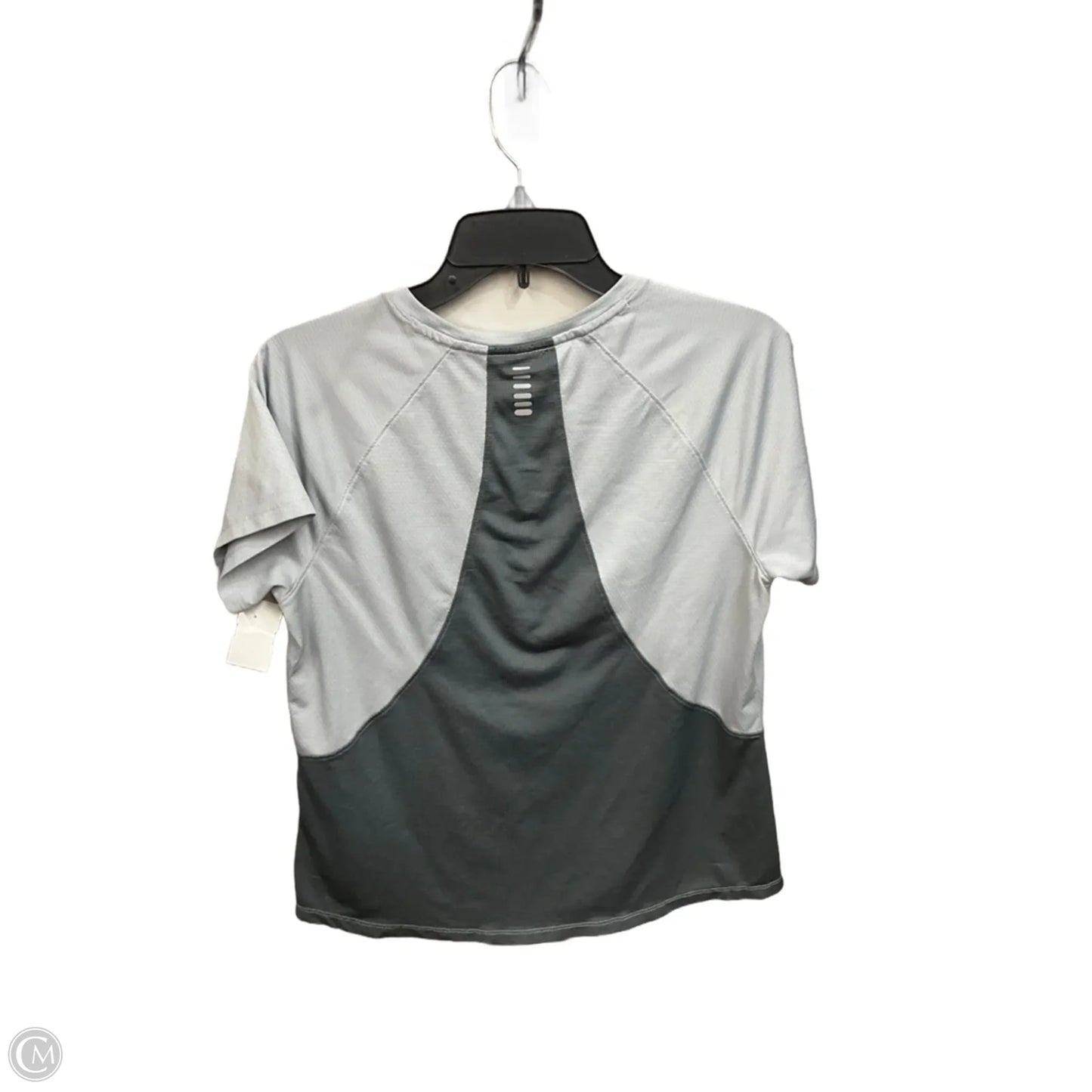 Athletic Top Short Sleeve By Under Armour In Grey, Size: L