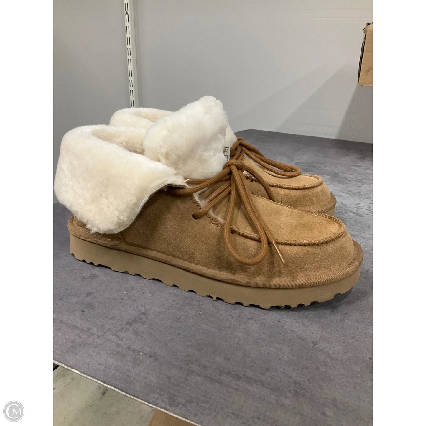 Shoes Designer By Ugg In Brown, Size: 9