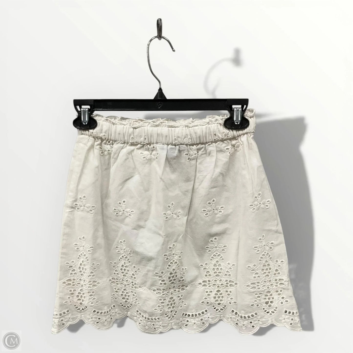 Skirt Mini & Short By Shore In White, Size: 2