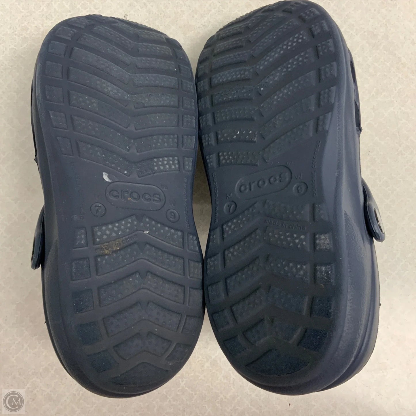 Sandals Flats By Crocs In Blue, Size: 7