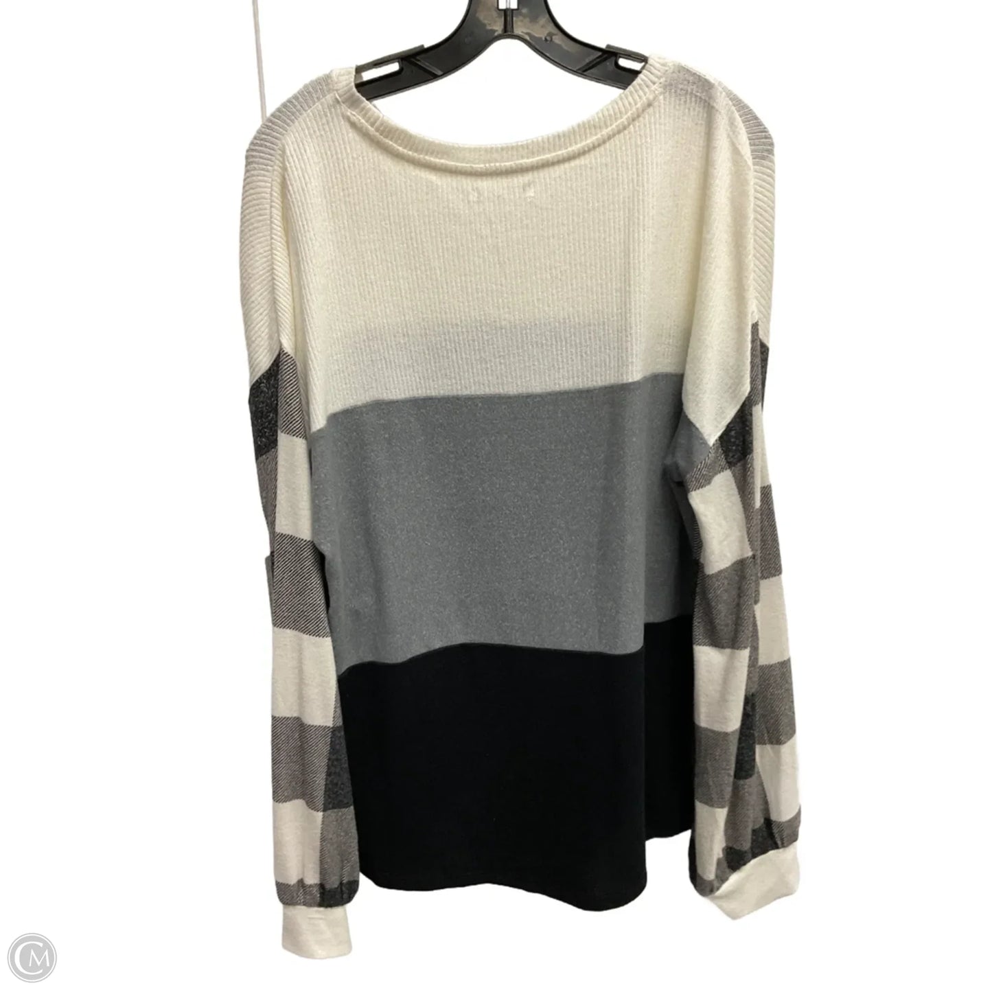 Top Long Sleeve By Maurices In Multi-colored, Size: Xl