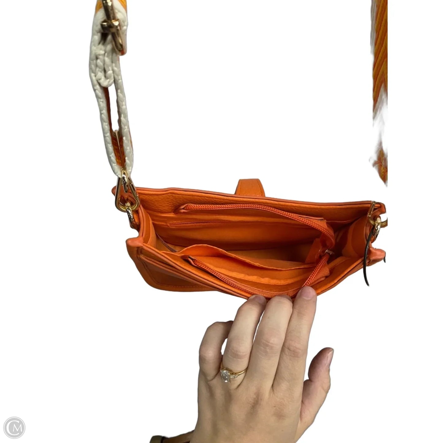 Crossbody By Clothes Mentor, Size: Medium