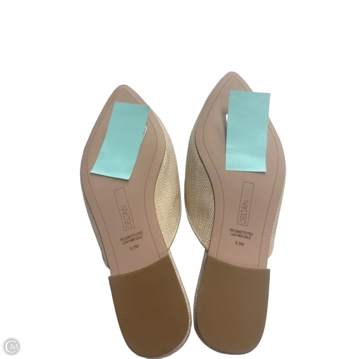 Shoes Flats By Clothes Mentor In Beige, Size: 8.5