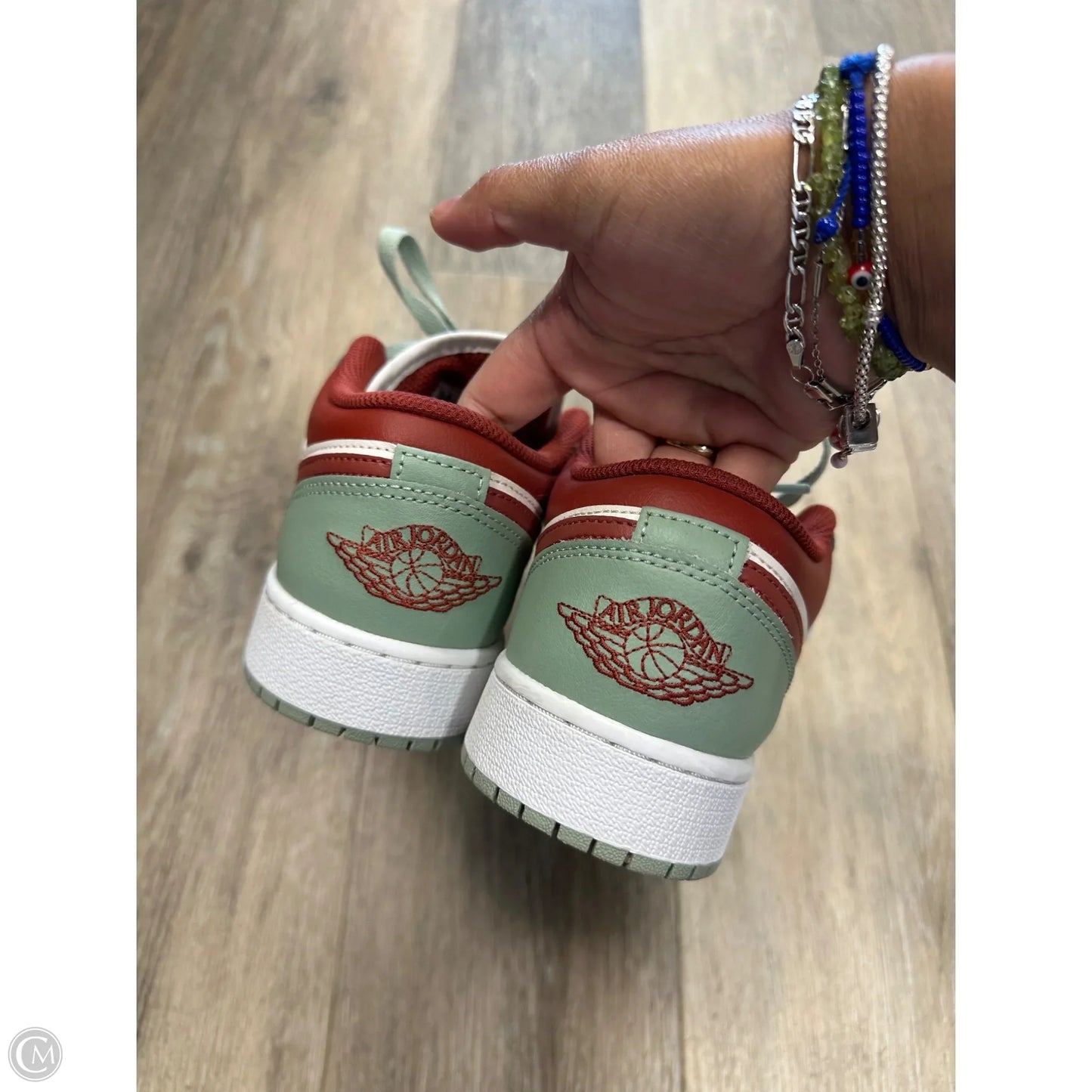 Shoes Athletic By Nike In Green & Red, Size: 5